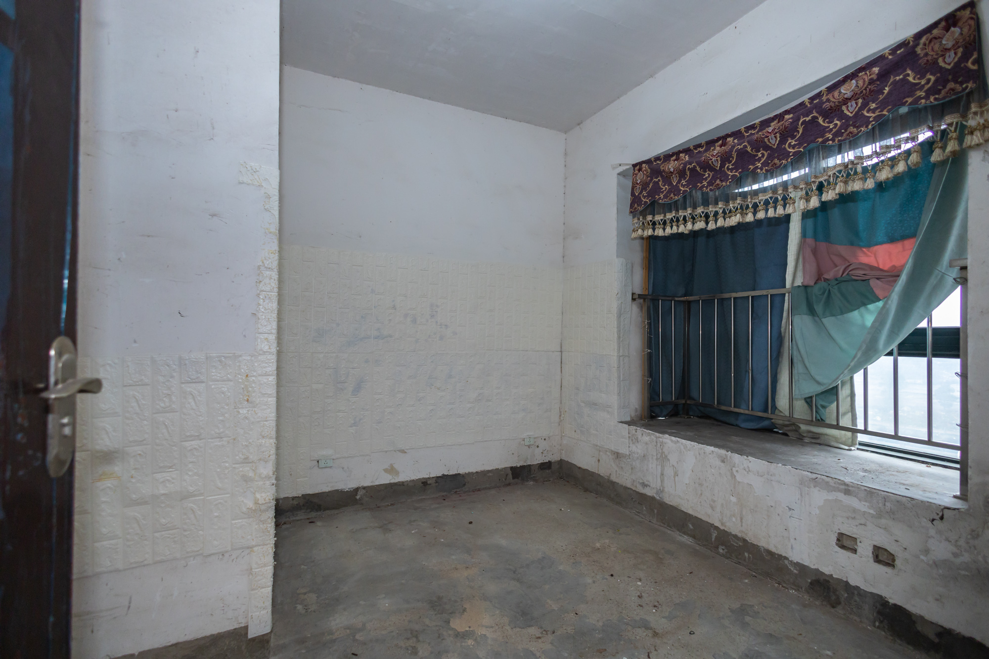 银盘鑫城 3室2厅2卫 78.92万 银盘鑫城 3室2厅2卫 78.92万卧室