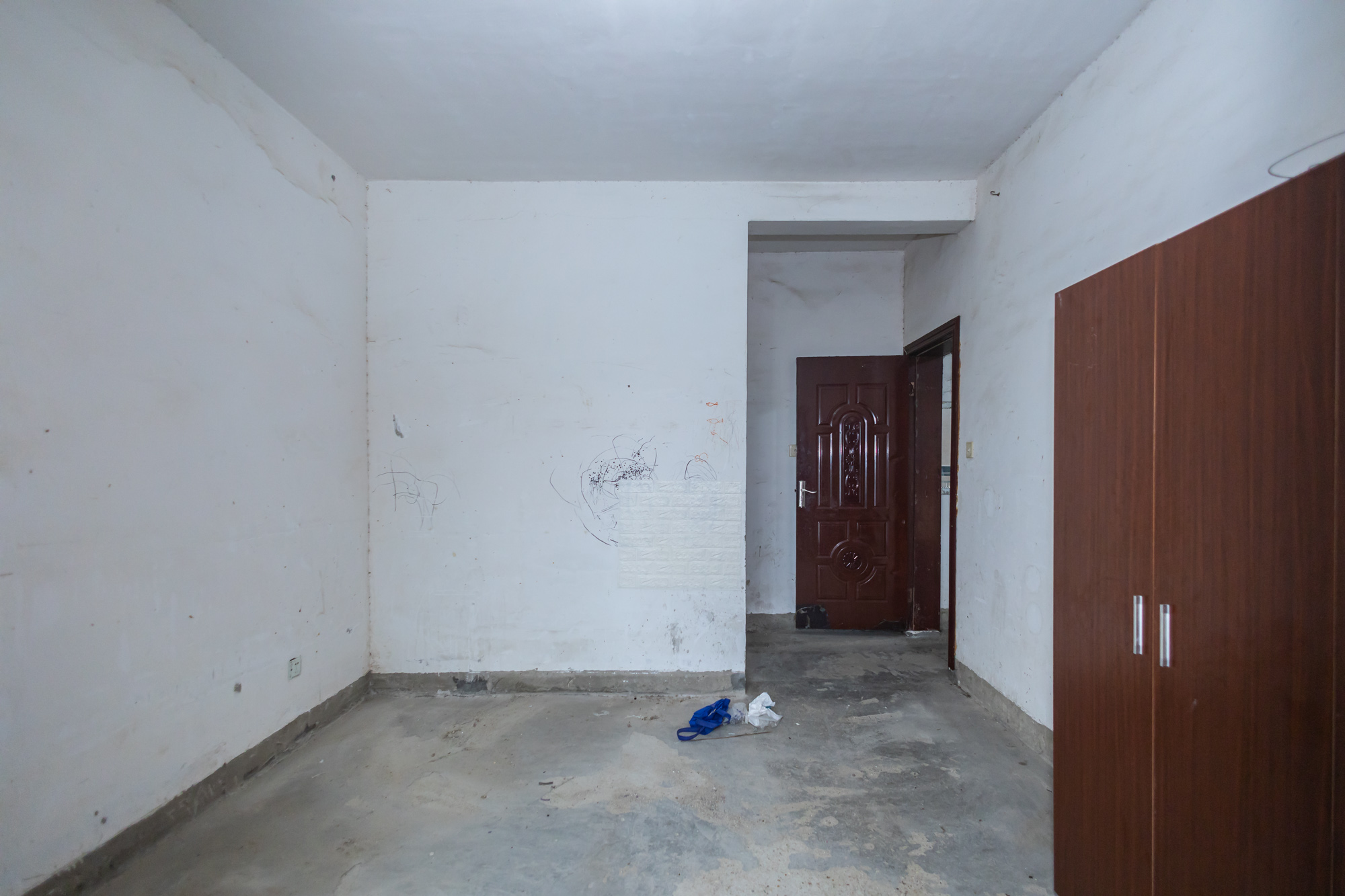 银盘鑫城 3室2厅2卫 78.92万 银盘鑫城 3室2厅2卫 78.92万卧室