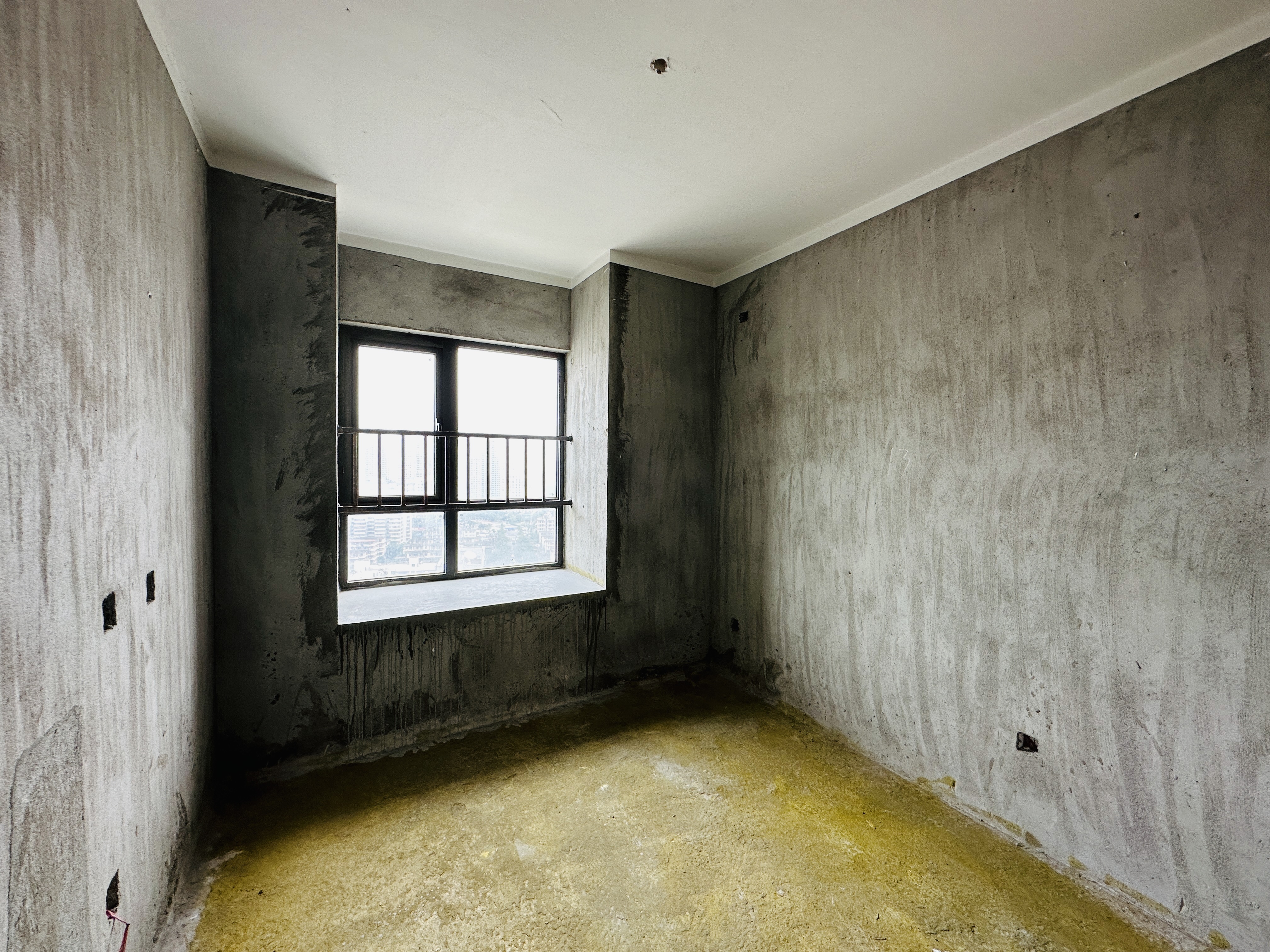 伊泰天骄二期 3室2厅2卫 226.0万 伊泰天骄二期 3室2厅2卫 226.0万卧室