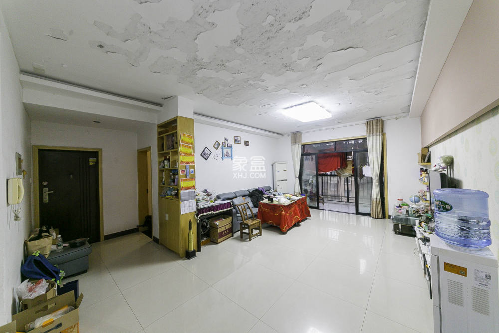 湘诚嘉园  3室2厅2卫   140.00万
