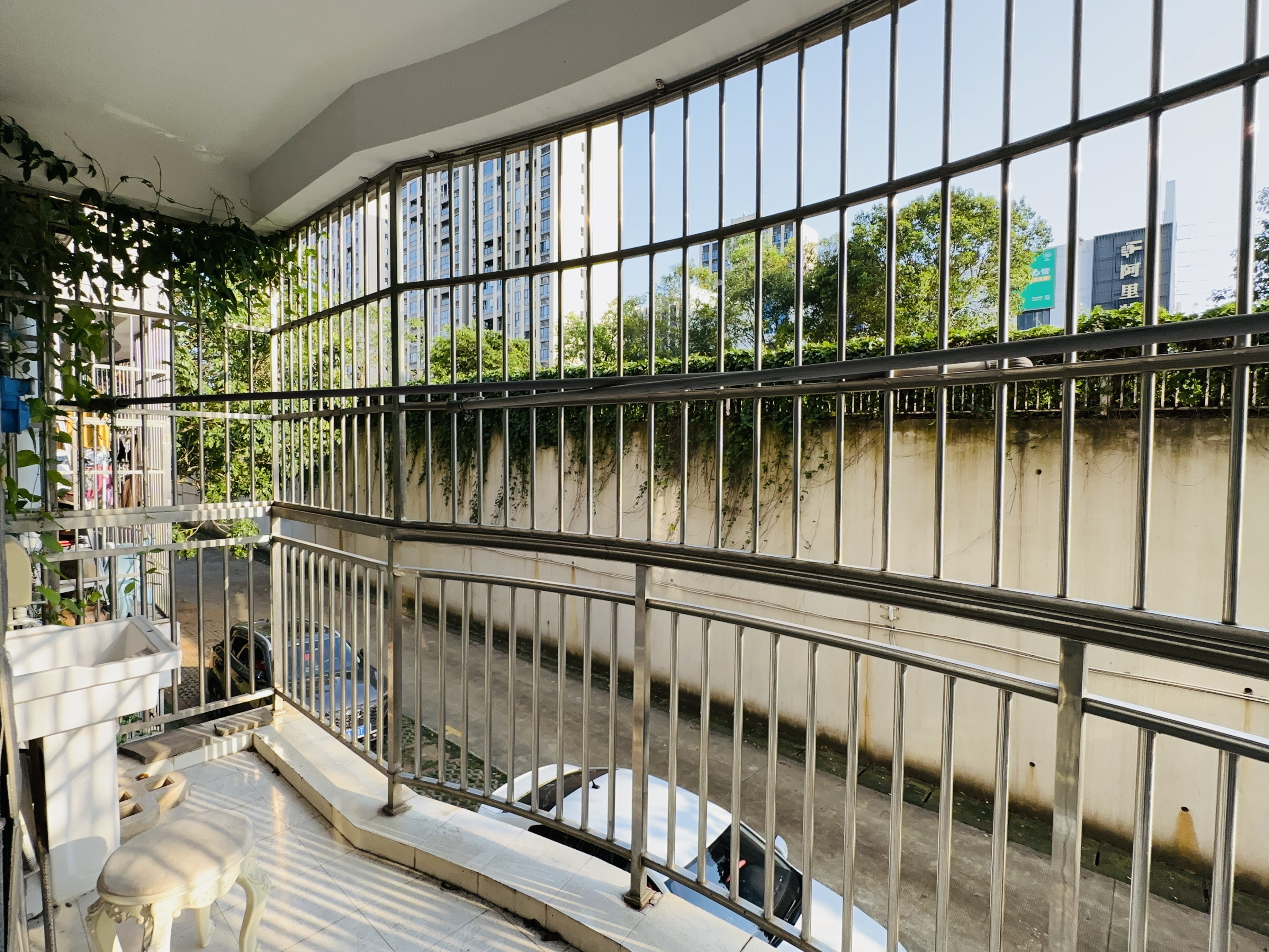 电力明园 3室2厅1卫 120.0万 电力明园 3室2厅1卫 120.0万阳台