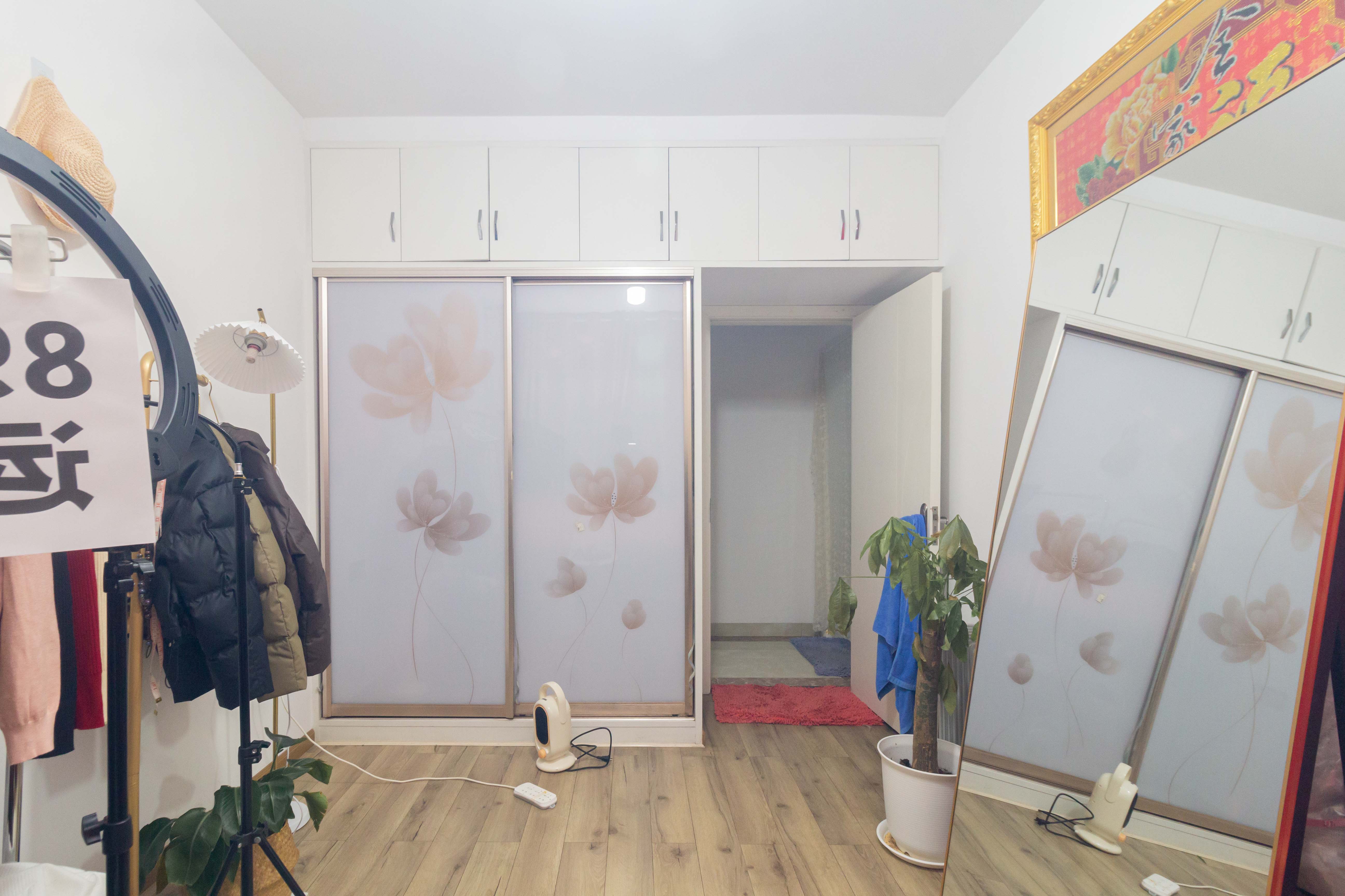 才子佳郡  4室2厅1卫   100.00万卧室