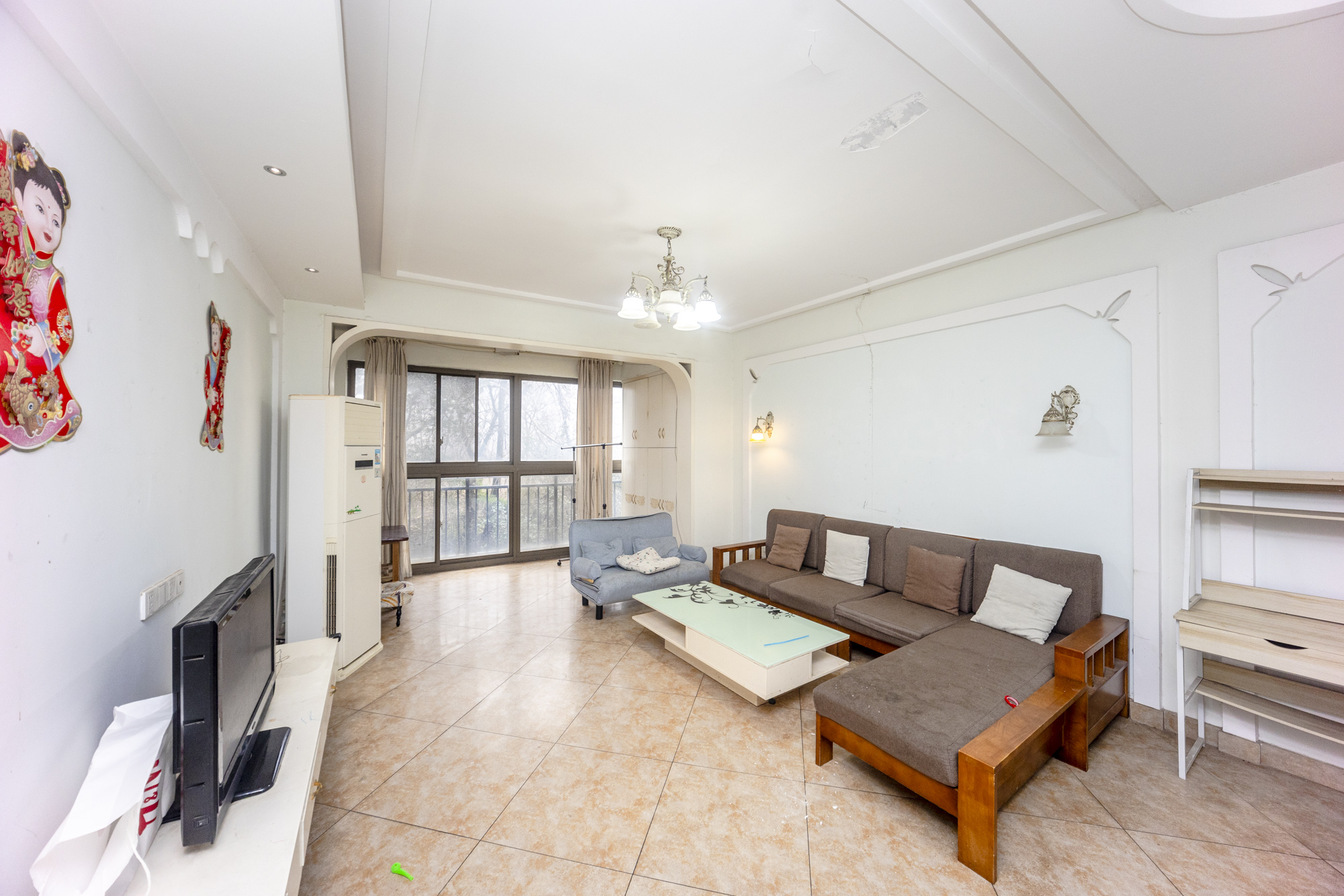 金域南外滩（望江佳园）  3室2厅1卫    185.0万客厅