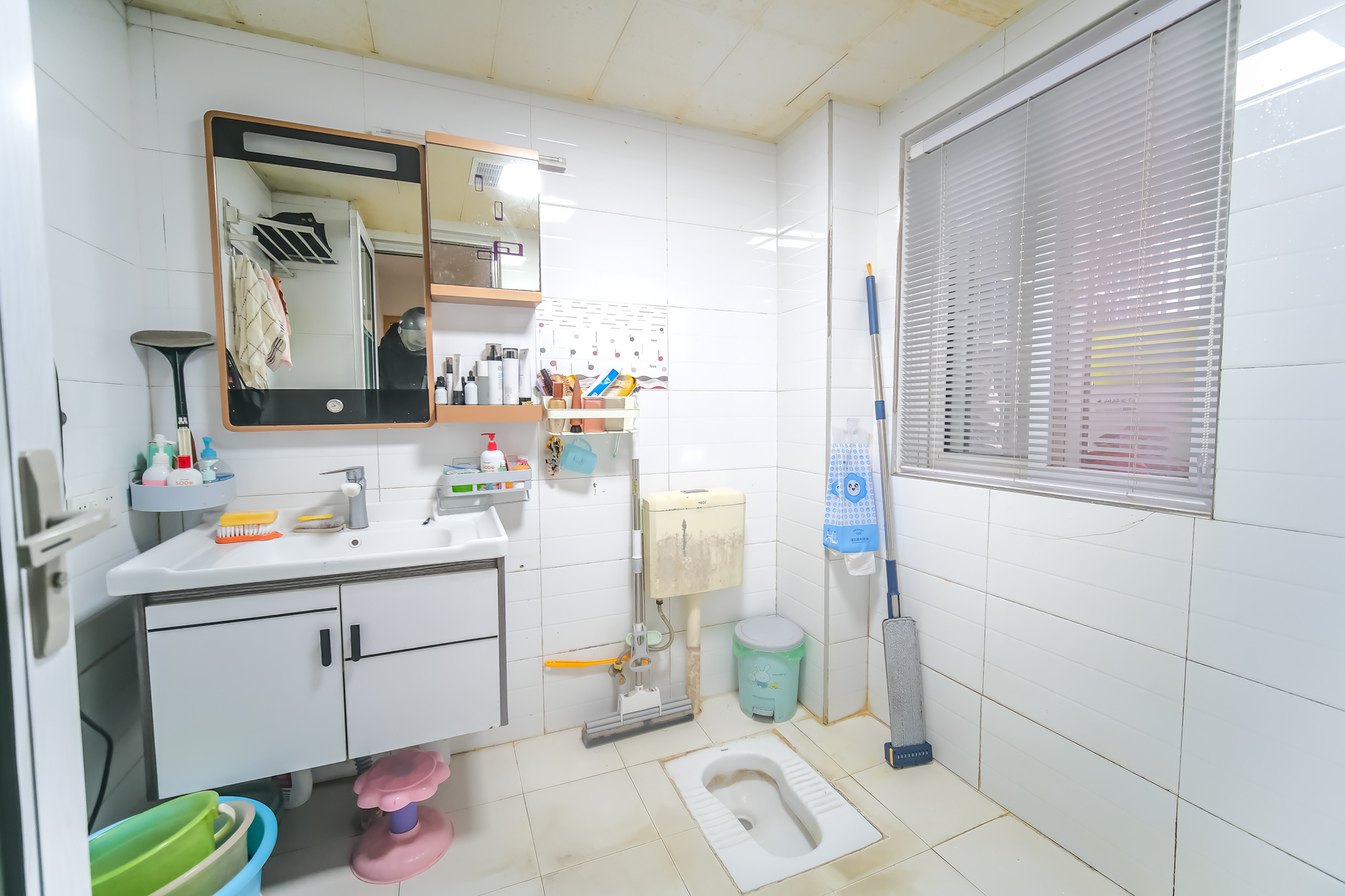 山水湾  2室2厅1卫    54.5万 山水湾  2室2厅1卫    54.5万卫生间