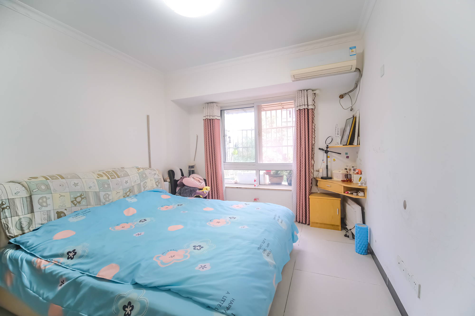 山水湾  2室2厅1卫    54.5万 山水湾  2室2厅1卫    54.5万卧室