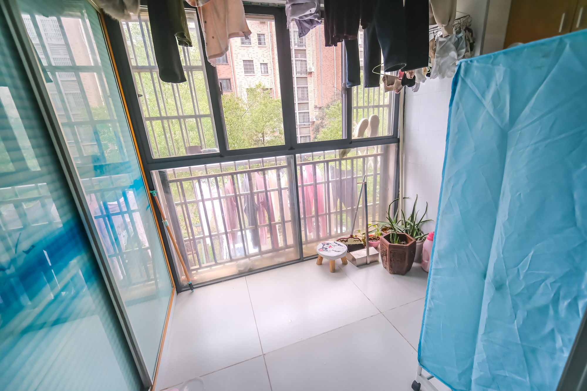 山水湾  2室2厅1卫    54.5万 山水湾  2室2厅1卫    54.5万阳台