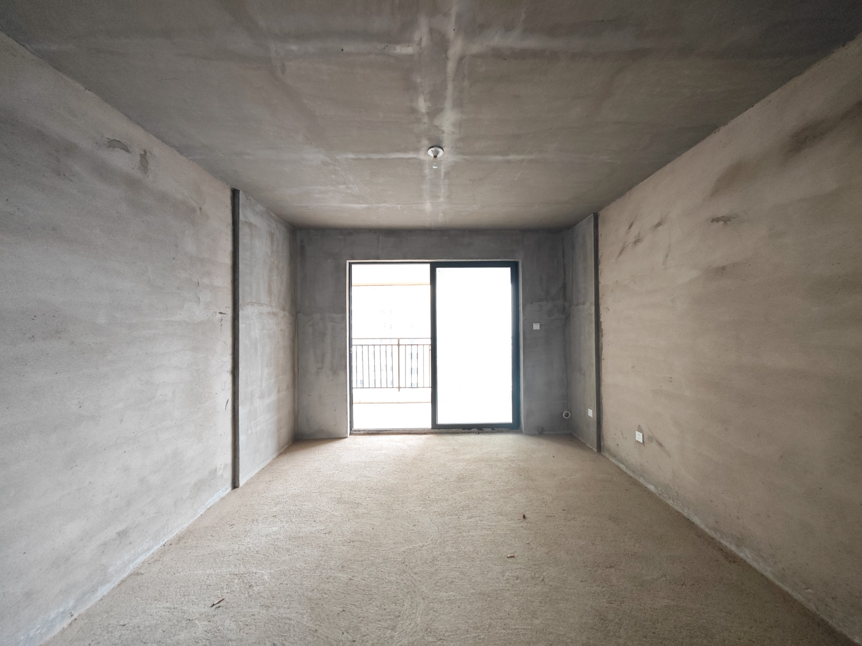 中建嘉和城  4室2厅2卫    98.0万 中建嘉和城  4室2厅2卫    98.0万客厅