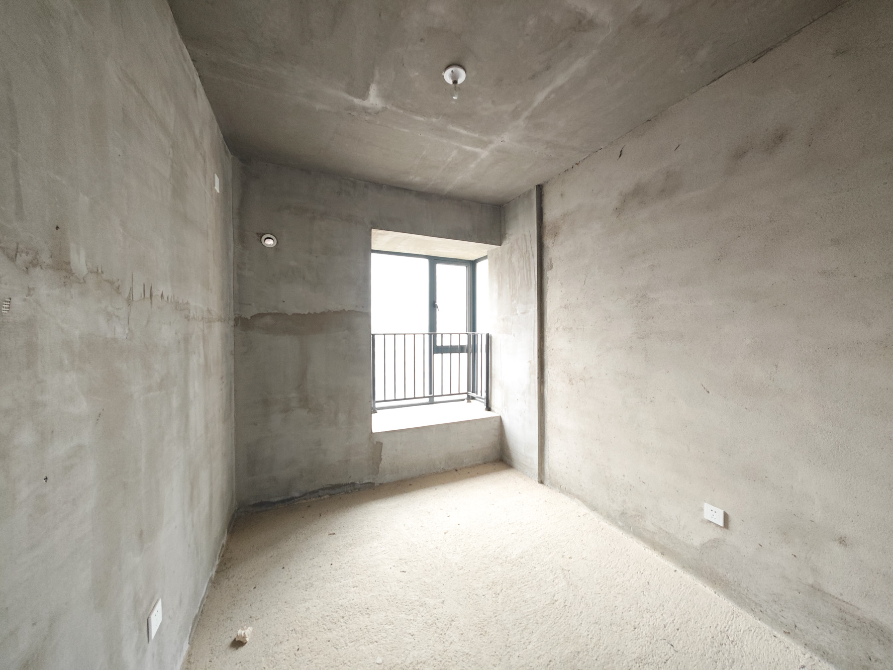 中建嘉和城  4室2厅2卫   109.00万卧室