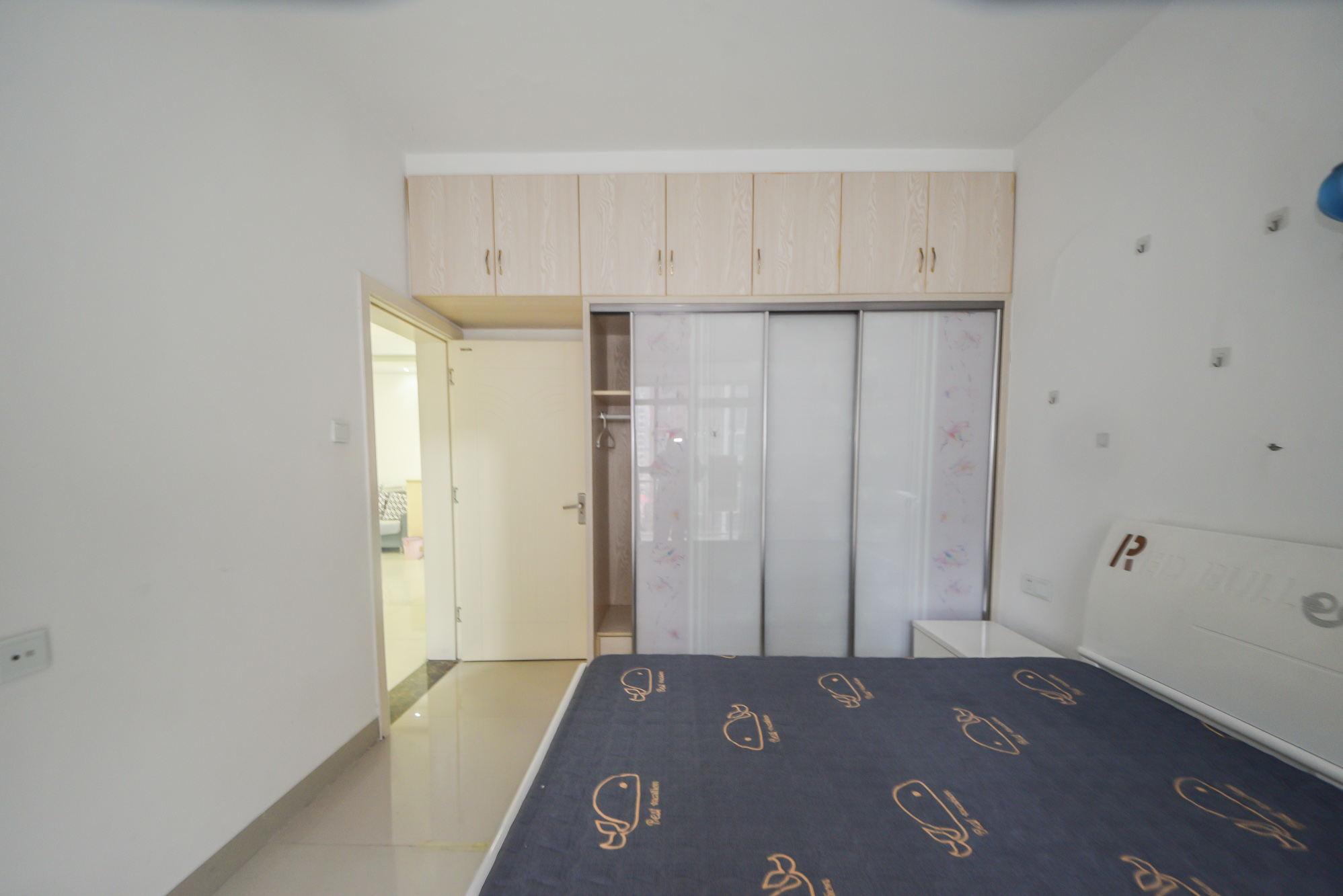 阳光锦城  3室2厅1卫    95.0万 阳光锦城  3室2厅1卫    95.0万卧室