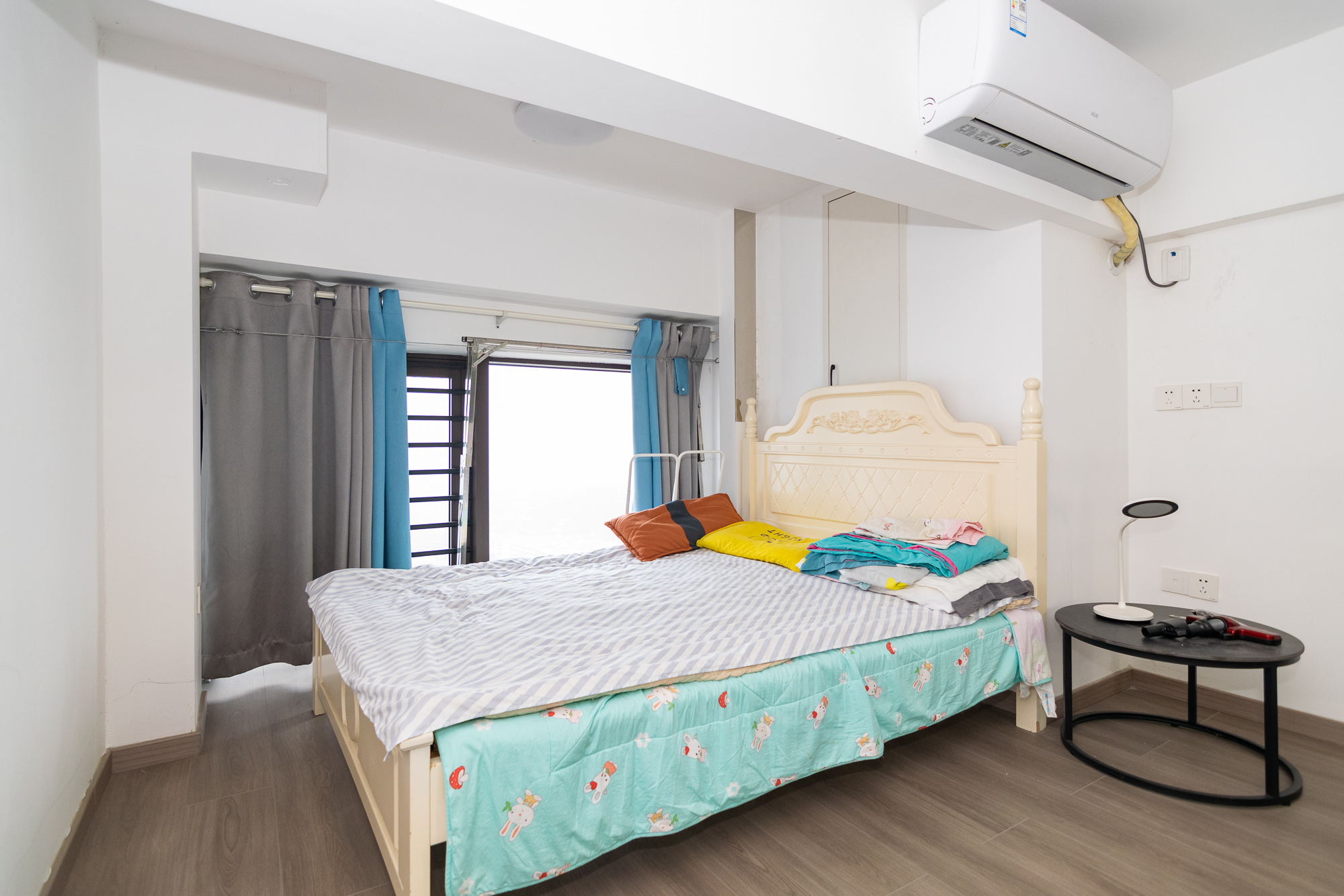 富兴悦府(富兴学府名邸) 2室2厅1卫 34.8万 富兴悦府(富兴学府名邸) 2室2厅1卫 34.8万卧室