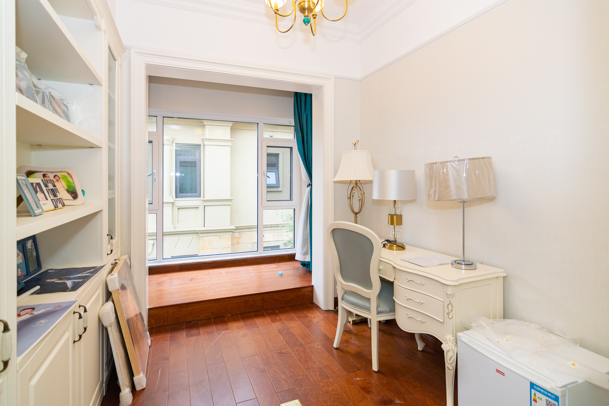 金地三千府(金地湖山樾、金地自在城) 7室3厅3卫 976.0万 金地三千府(金地湖山樾、金地自在城) 7室3厅3卫 976.0万卧室