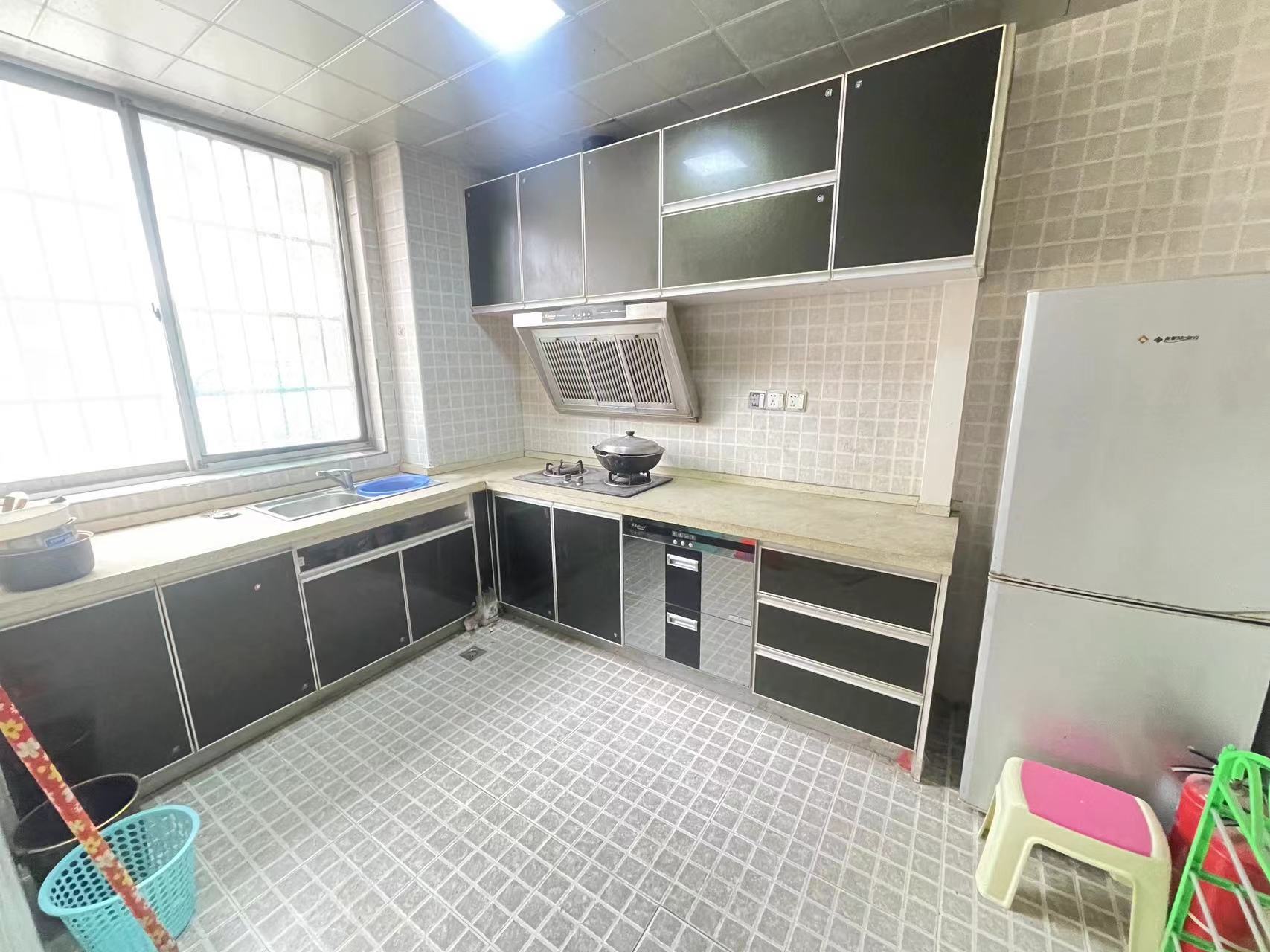 建宁购物公园 3室2厅2卫 46.8万 建宁购物公园 3室2厅2卫 46.8万室内图