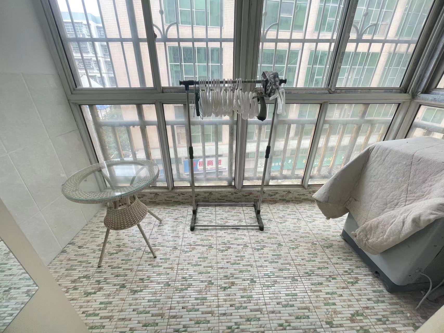 建宁购物公园 3室2厅2卫 46.8万 建宁购物公园 3室2厅2卫 46.8万室内图