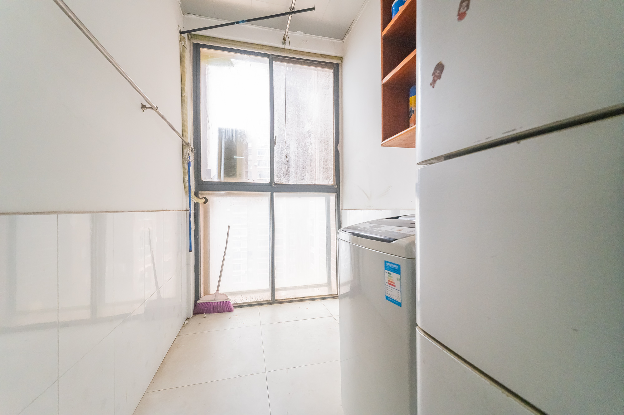 尚城 2室2厅1卫 65.0万 尚城 2室2厅1卫 65.0万厨房