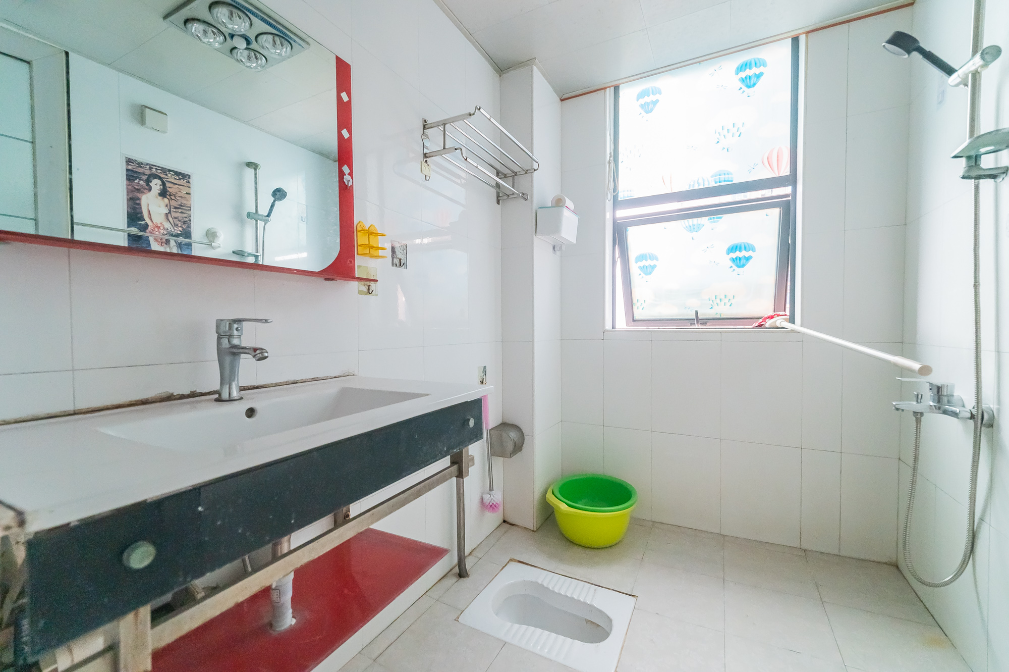 尚城 2室2厅1卫 65.0万 尚城 2室2厅1卫 65.0万卫生间