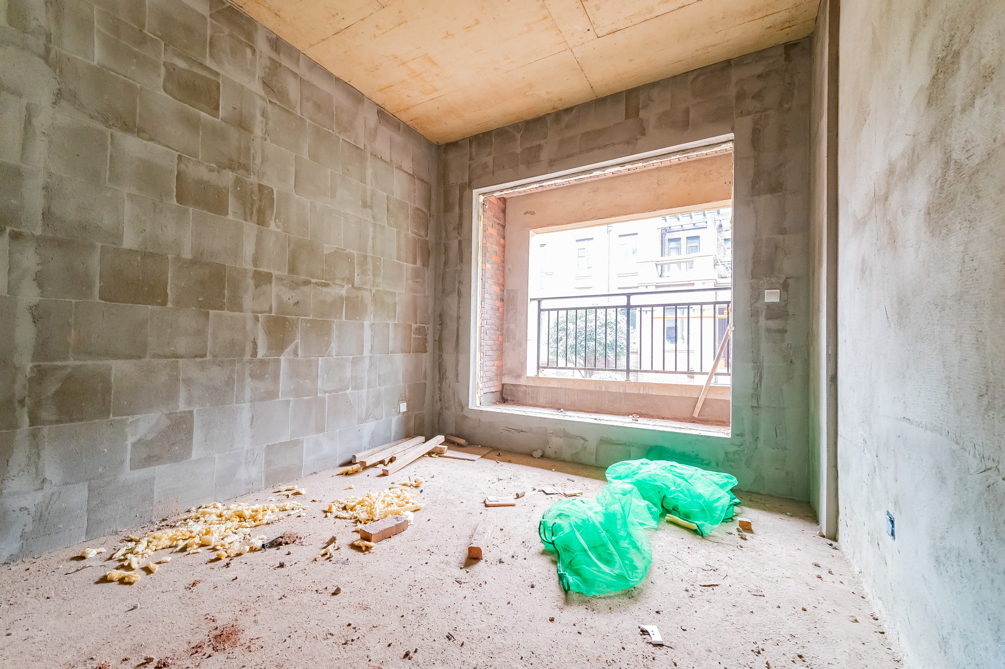 星湖湾二期洋房  5室2厅3卫    448.0万 星湖湾二期洋房  5室2厅3卫    448.0万其他