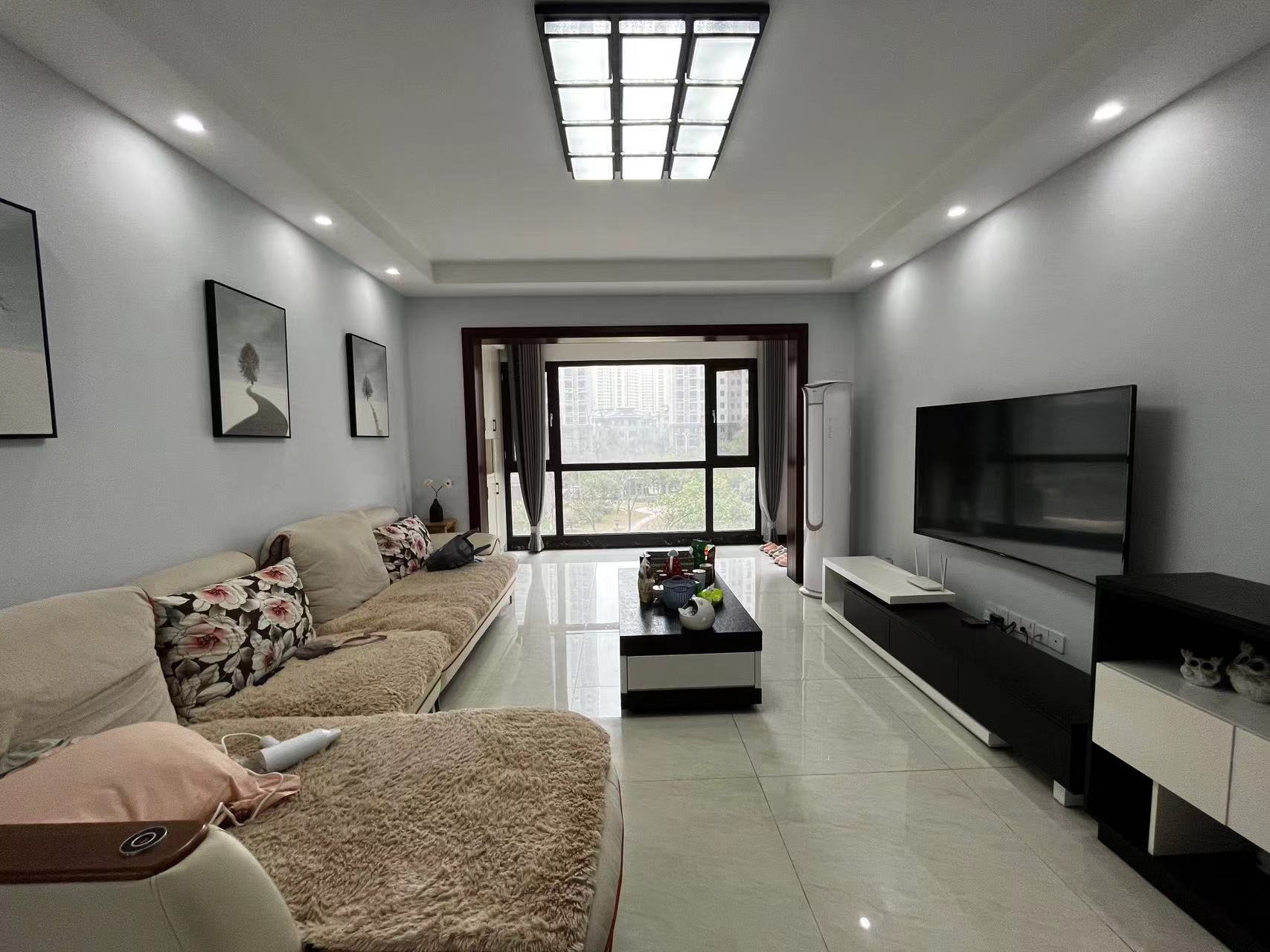 山水洲城华晨第一城  0室0厅0卫    69.8万 山水洲城华晨第一城  0室0厅0卫    69.8万室内图