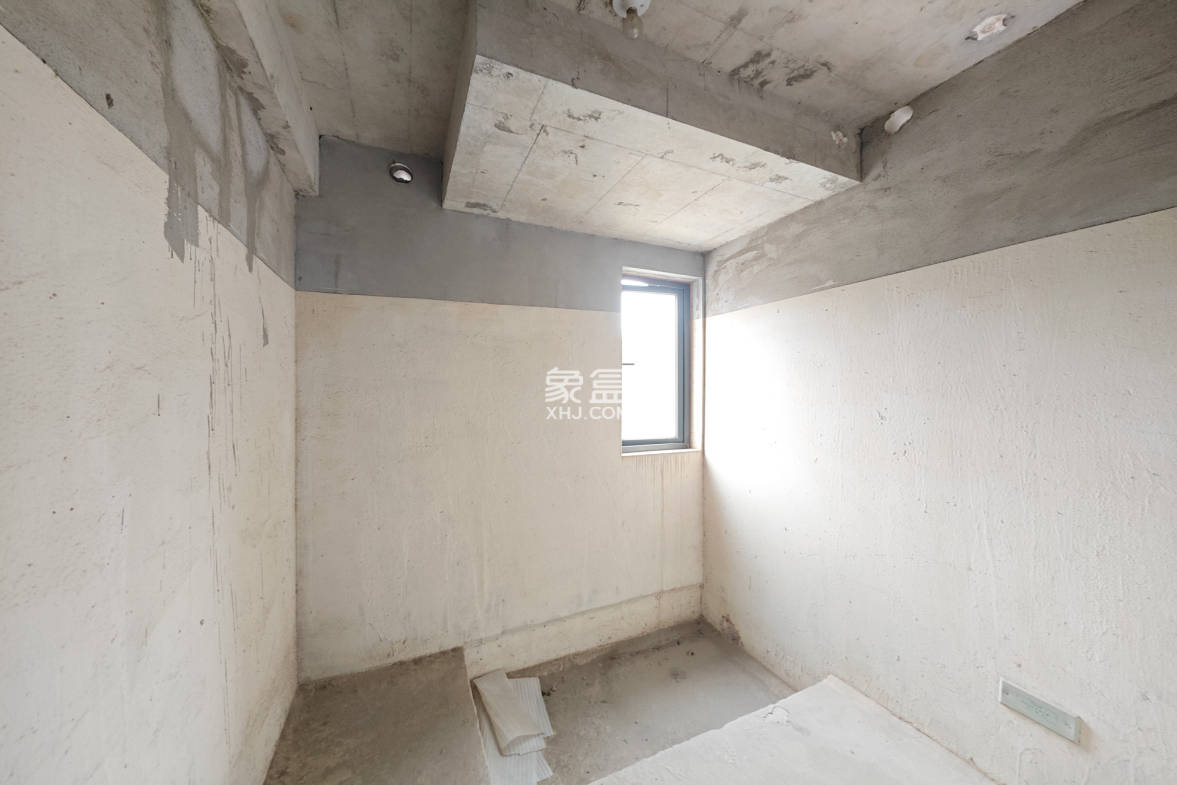 保利城(中航城国际社区、郡原美村) 4室2厅1卫 108.0万 保利城(中航城国际社区、郡原美村) 4室2厅1卫 108.0万卫生间