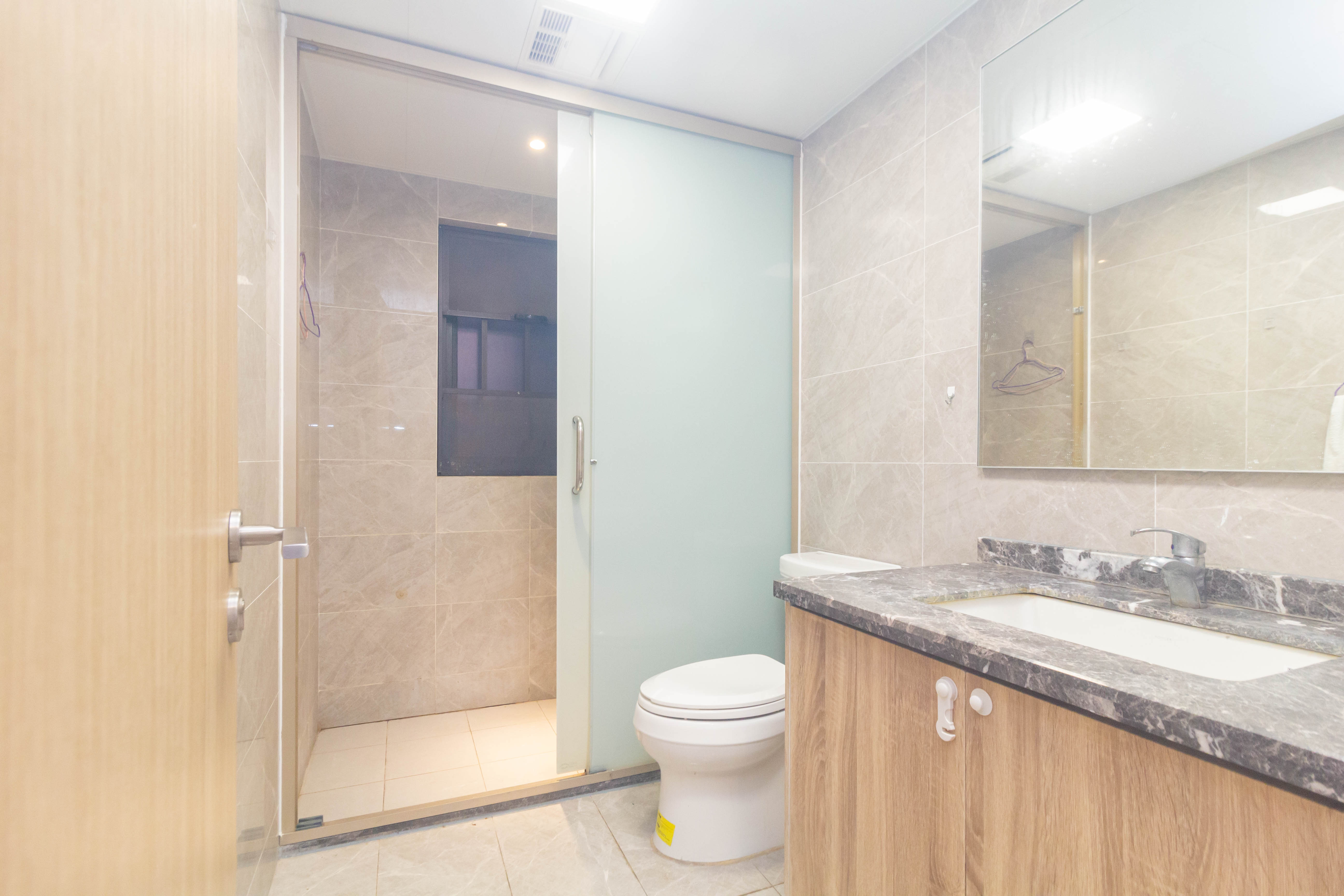 君合新城玺樾 4室2厅2卫 88.0万 君合新城玺樾 4室2厅2卫 88.0万卫生间