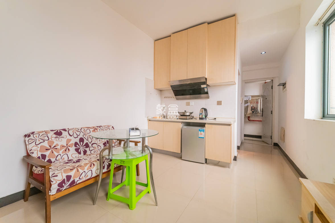 爱都(IDO)  1室1厅1卫    16.8万 爱都(IDO)  1室1厅1卫    16.8万客厅