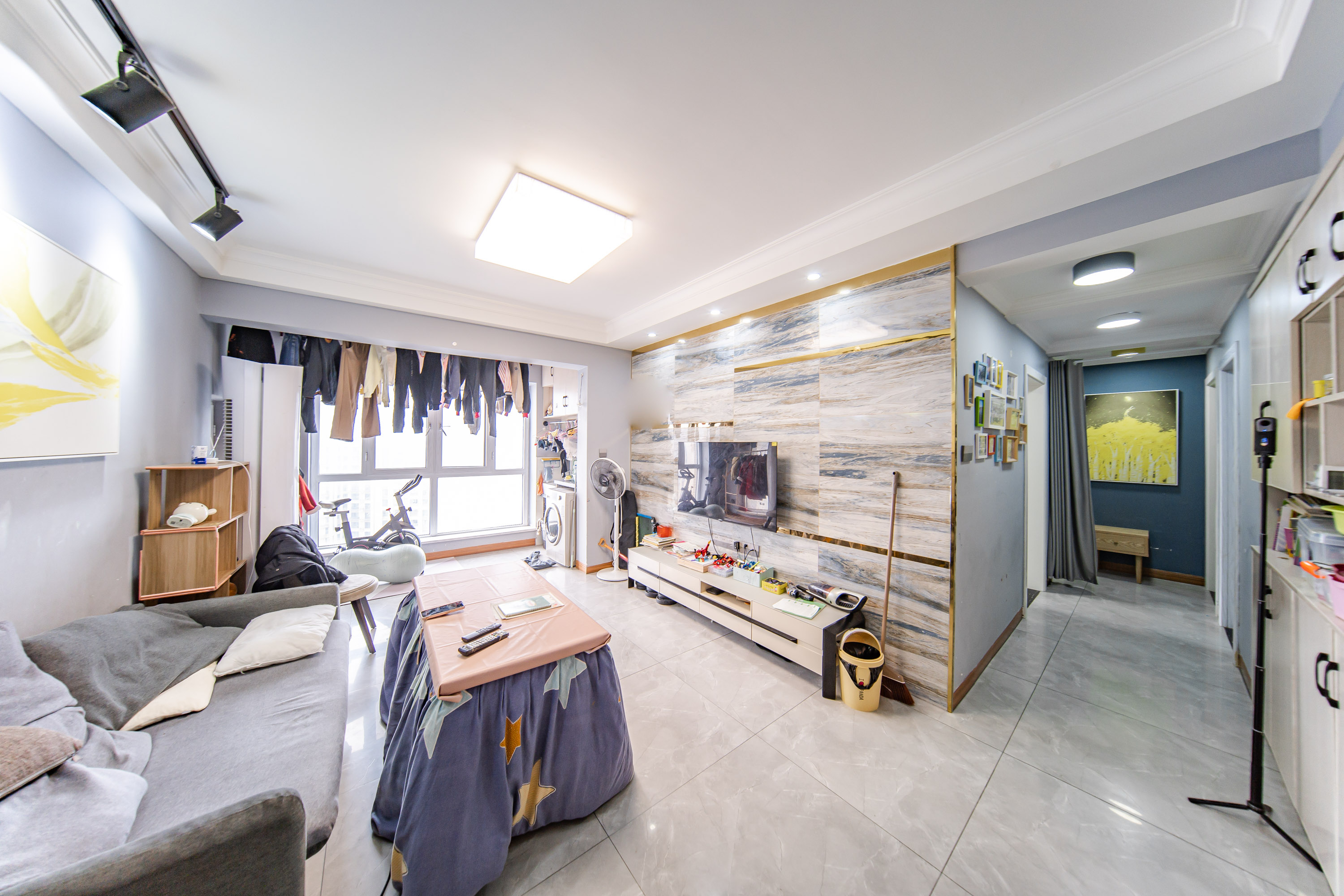 兰亭湾畔  3室2厅1卫    109.0万 兰亭湾畔  3室2厅1卫    109.0万客厅