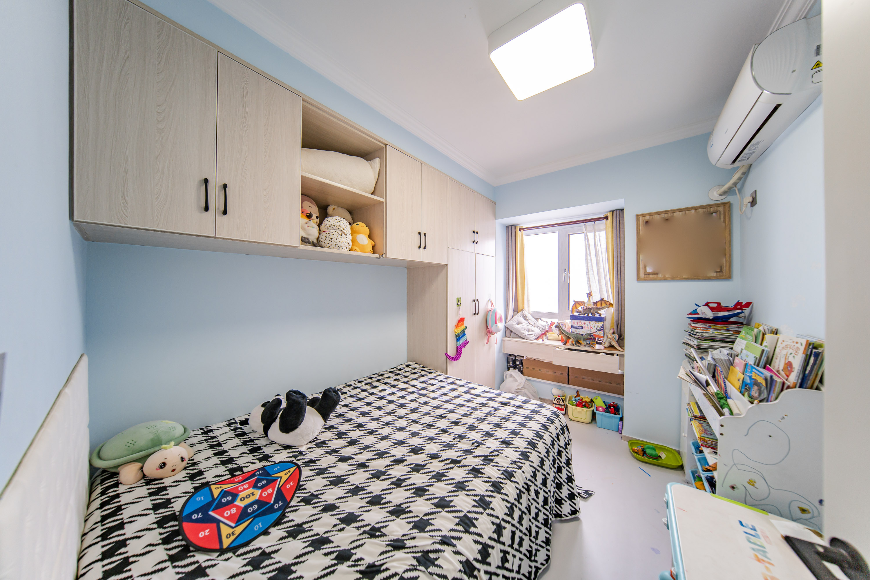 兰亭湾畔  3室2厅1卫    109.0万 兰亭湾畔  3室2厅1卫    109.0万卧室