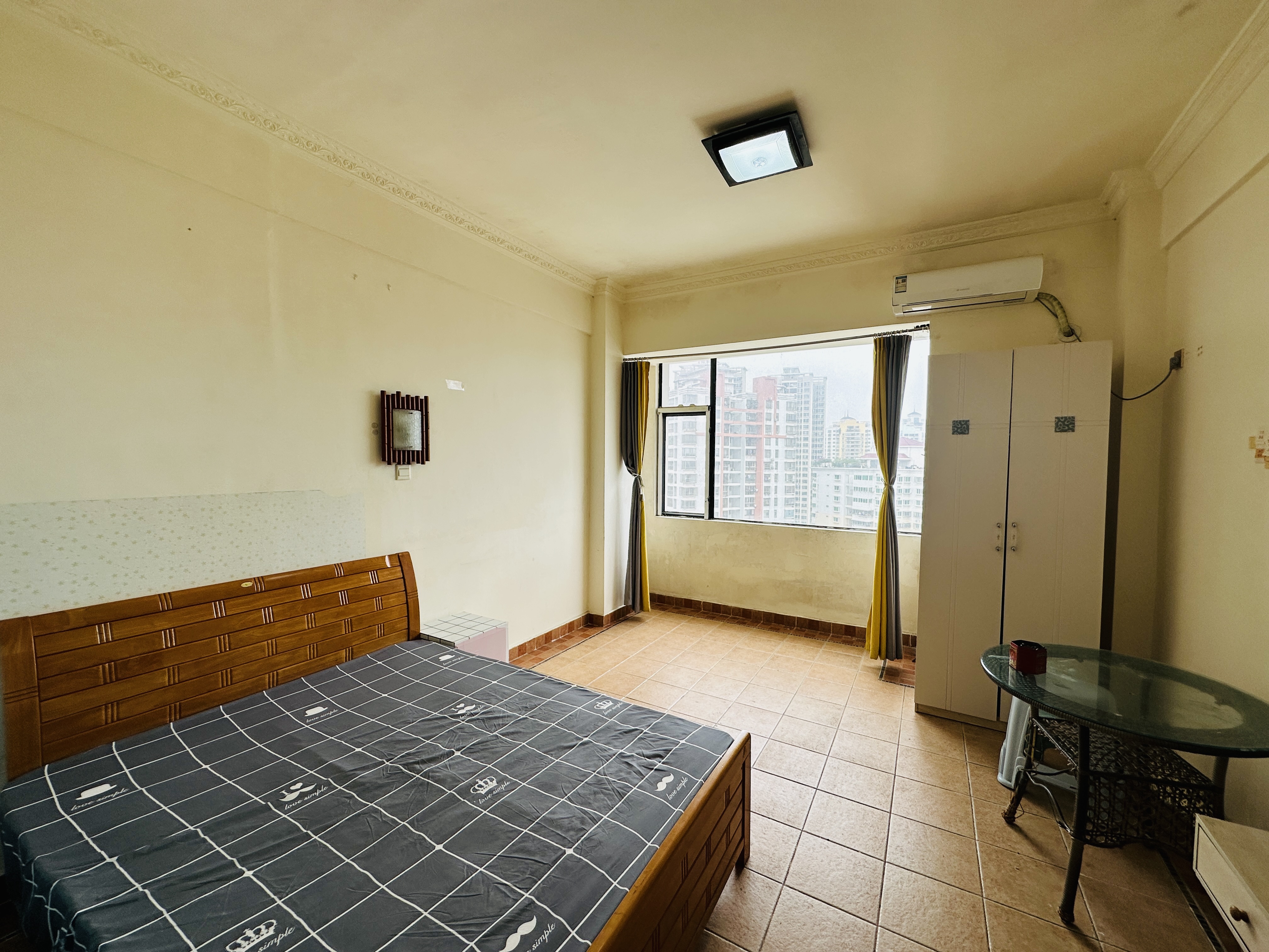 北岸青年公寓 1室0厅1卫 49.80万 北岸青年公寓 1室0厅1卫 49.80万客厅