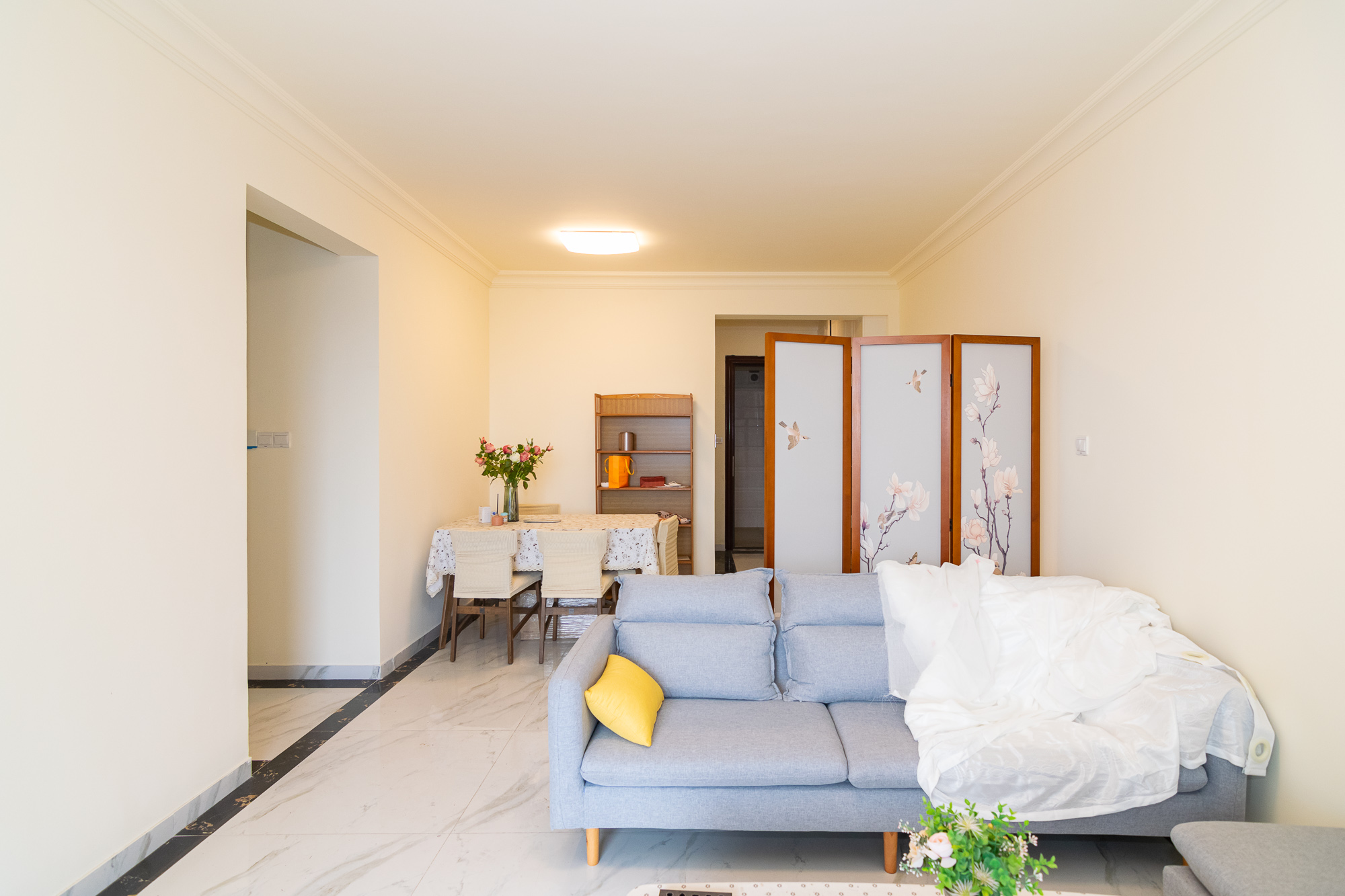 碧桂园高尔夫花园  3室2厅1卫    69.8万 碧桂园高尔夫花园  3室2厅1卫    69.8万客厅