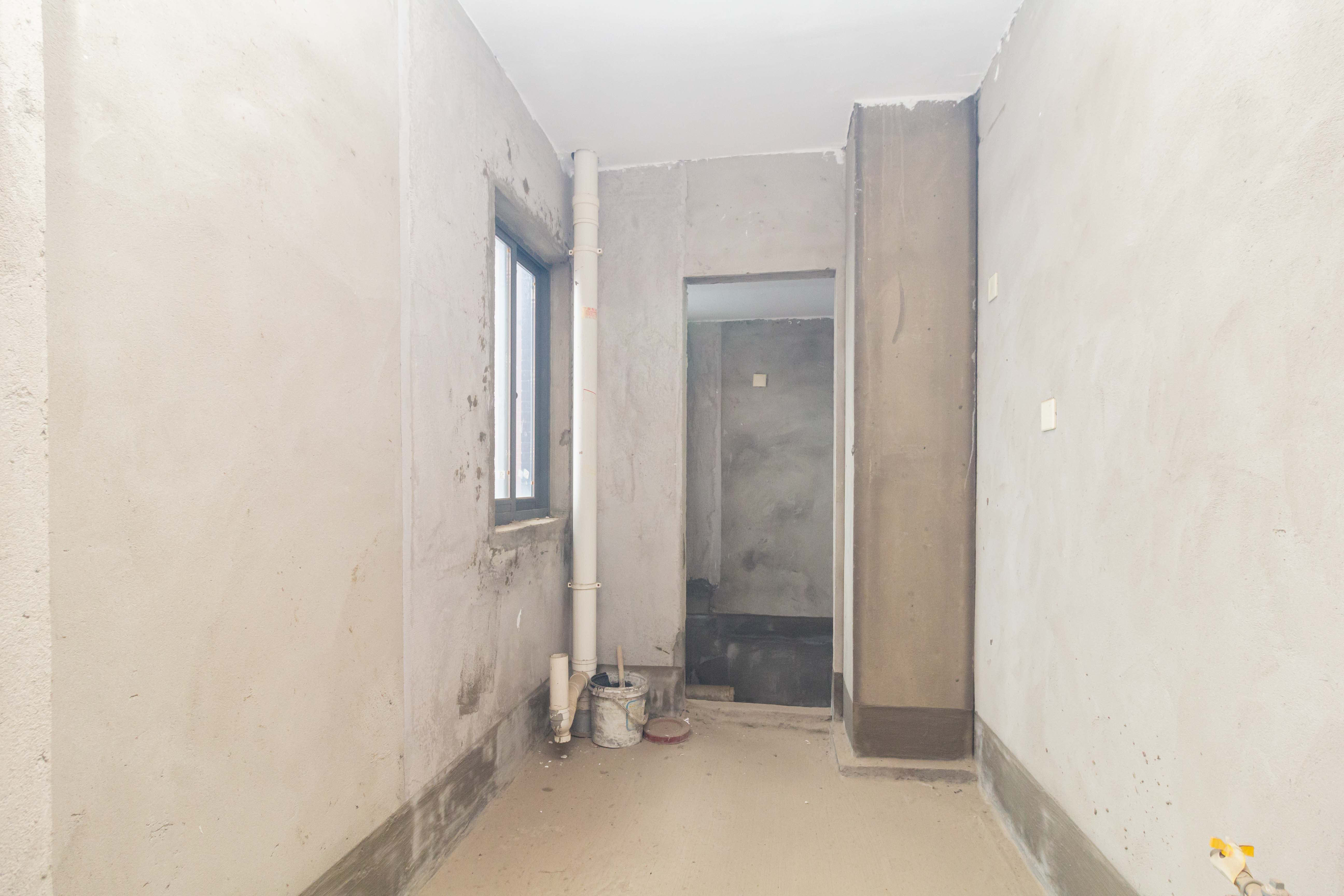 湘楚华庭 2室2厅1卫 33.96万 湘楚华庭 2室2厅1卫 33.96万厨房