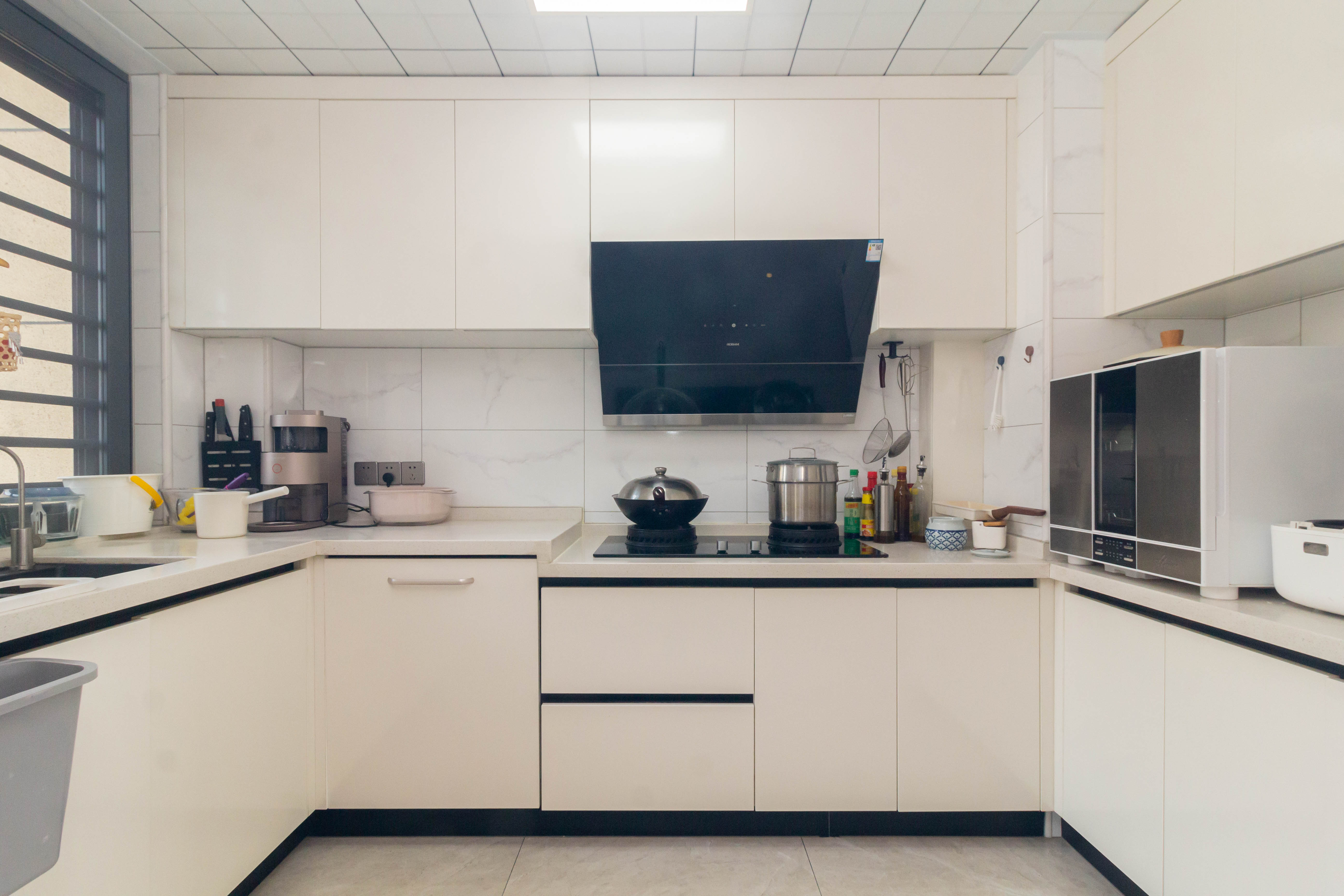 东方美地  3室2厅2卫    118.0万 东方美地  3室2厅2卫    118.0万厨房