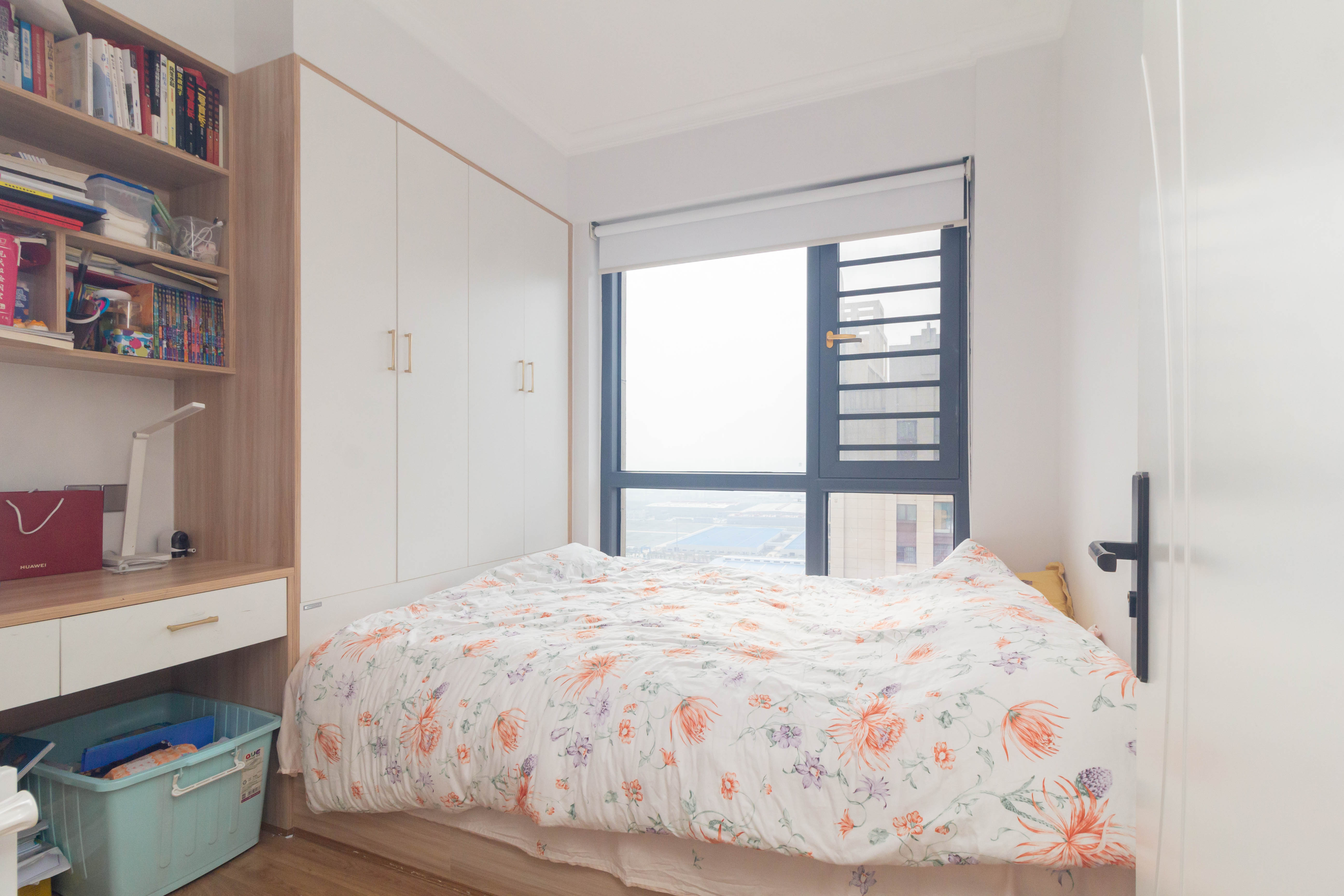 东方美地  3室2厅2卫    118.0万 东方美地  3室2厅2卫    118.0万卧室