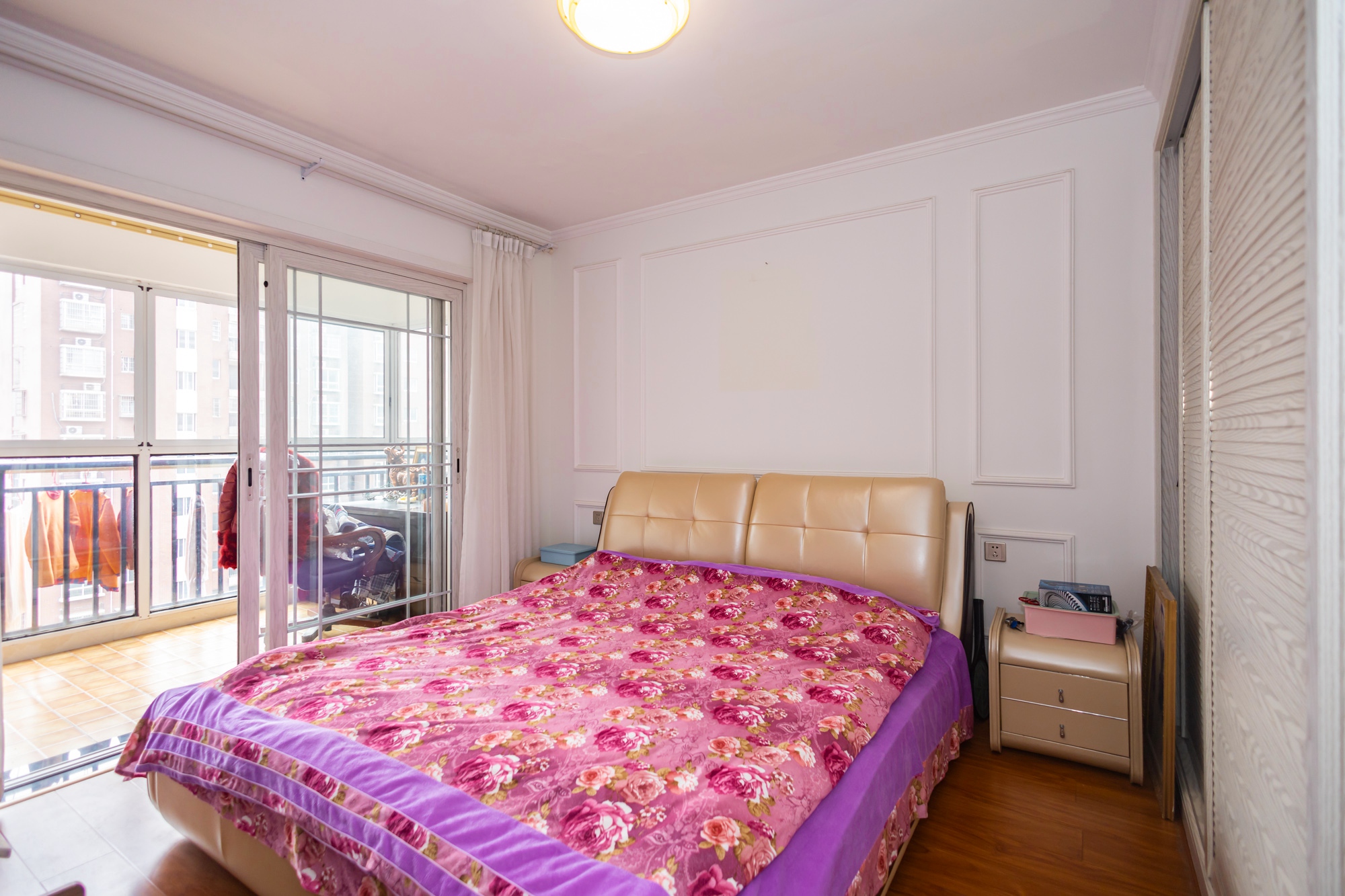 星城雅郡 3室2厅2卫 89.8万 星城雅郡 3室2厅2卫 89.8万卧室