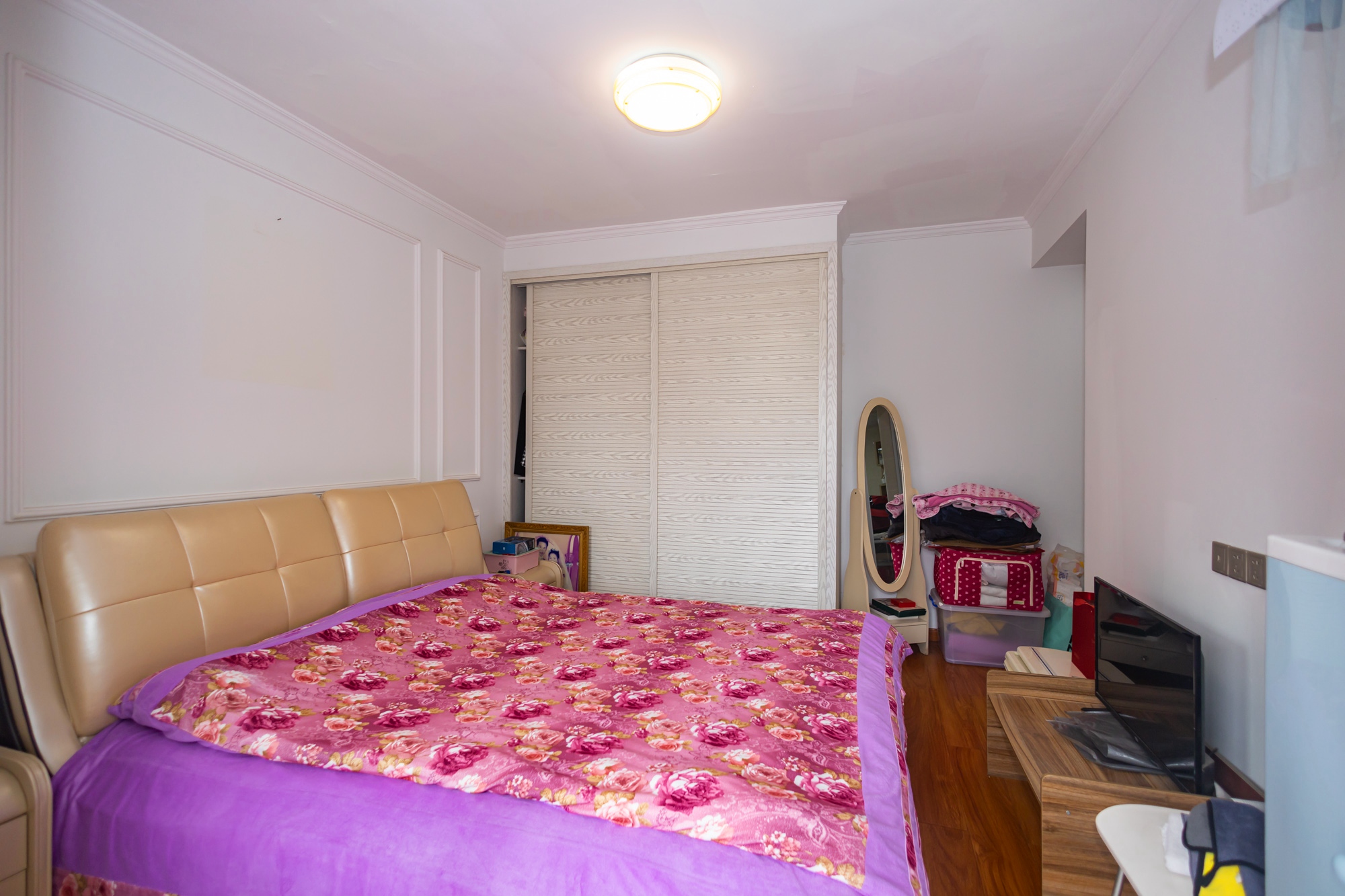 星城雅郡 3室2厅2卫 89.8万 星城雅郡 3室2厅2卫 89.8万卧室