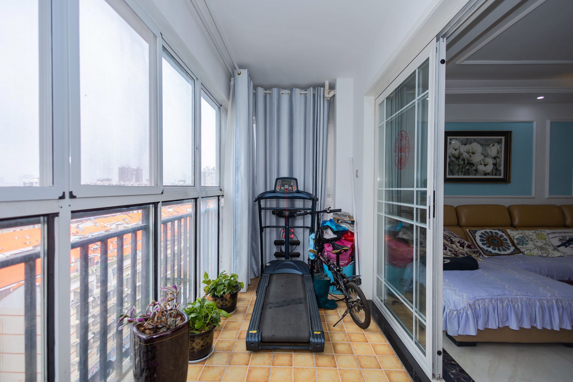 星城雅郡 3室2厅2卫 89.8万 星城雅郡 3室2厅2卫 89.8万阳台