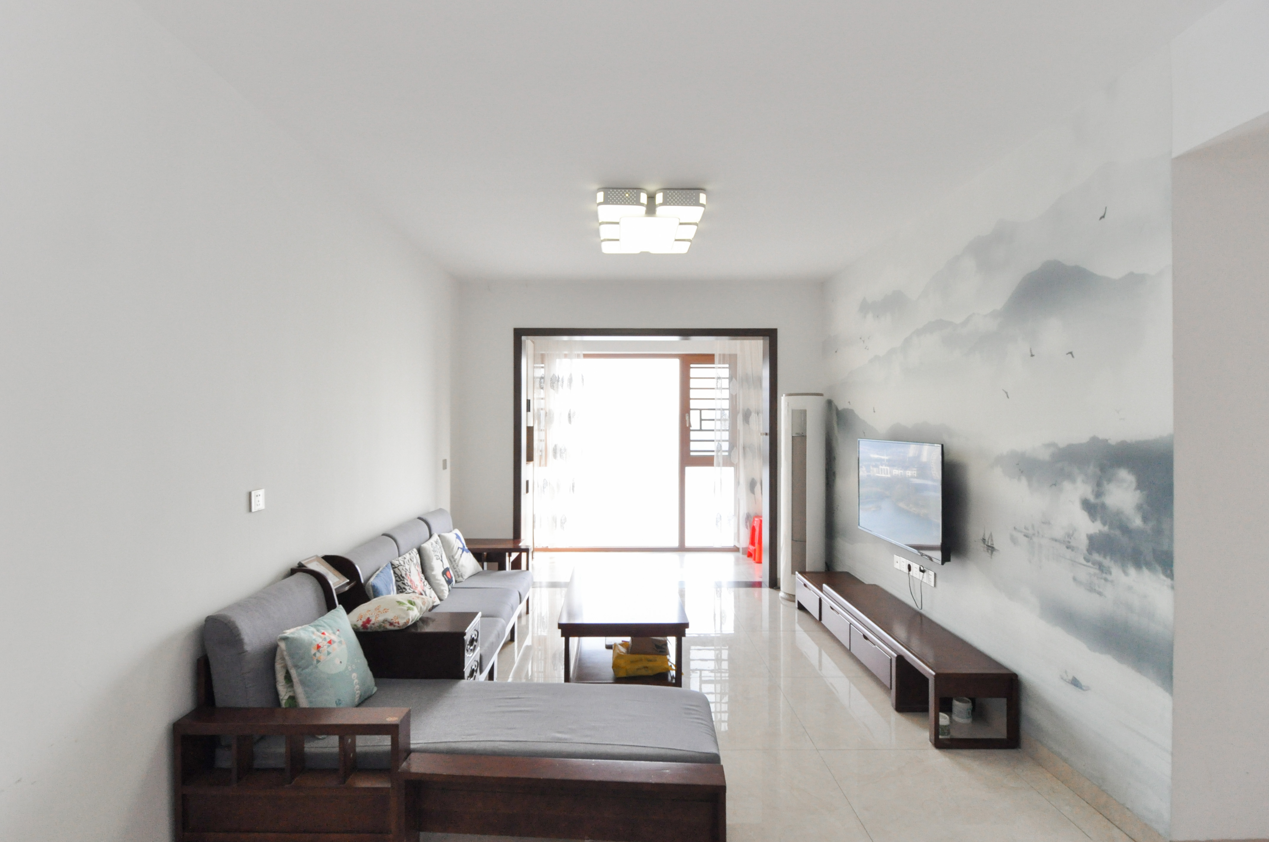 中建梅溪湖中心  3室2厅2卫    146.0万 中建梅溪湖中心  3室2厅2卫    146.0万