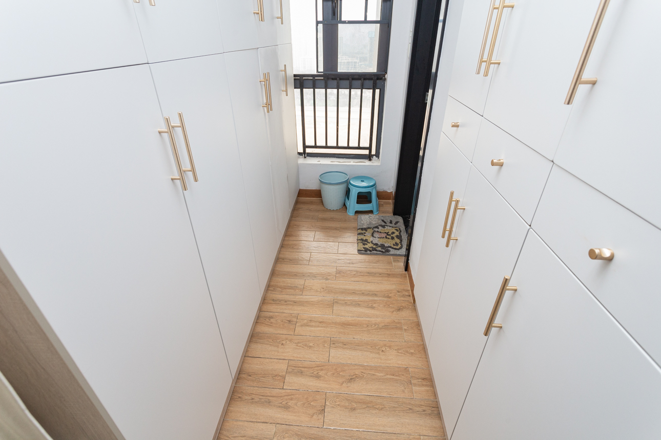 勤诚达新界  5室2厅2卫    118.0万 勤诚达新界  5室2厅2卫    118.0万卫生间