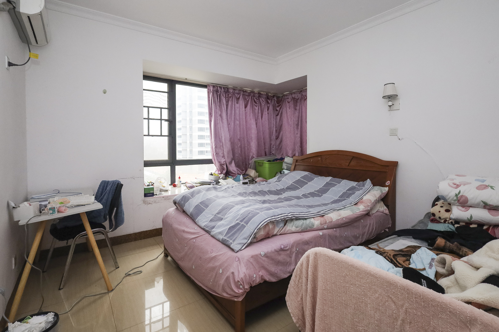 极目楚天 2室1厅1卫 60.8万 极目楚天 2室1厅1卫 60.8万卧室