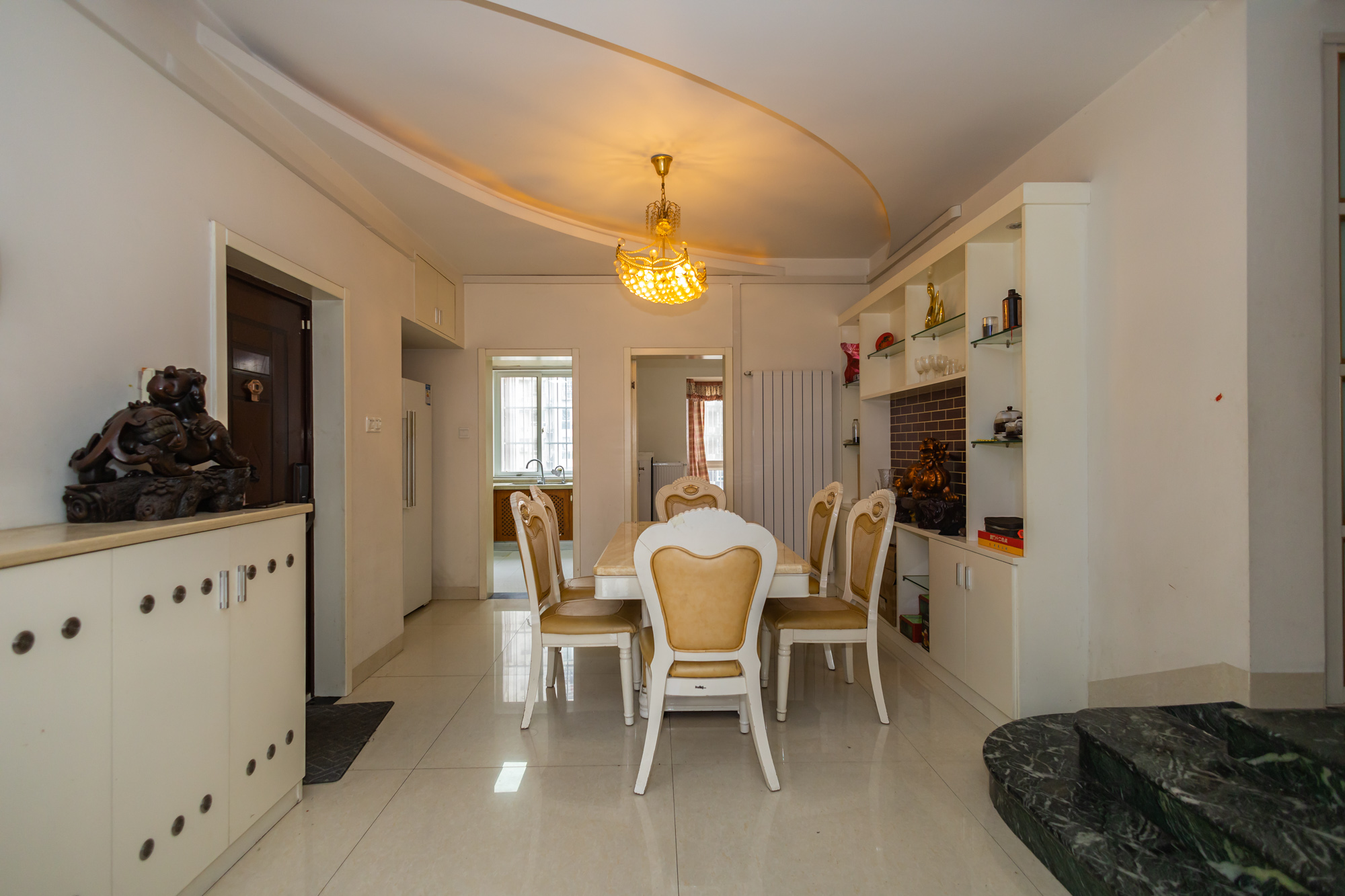 楚天馨苑 4室2厅2卫 82.8万 楚天馨苑 4室2厅2卫 82.8万其他