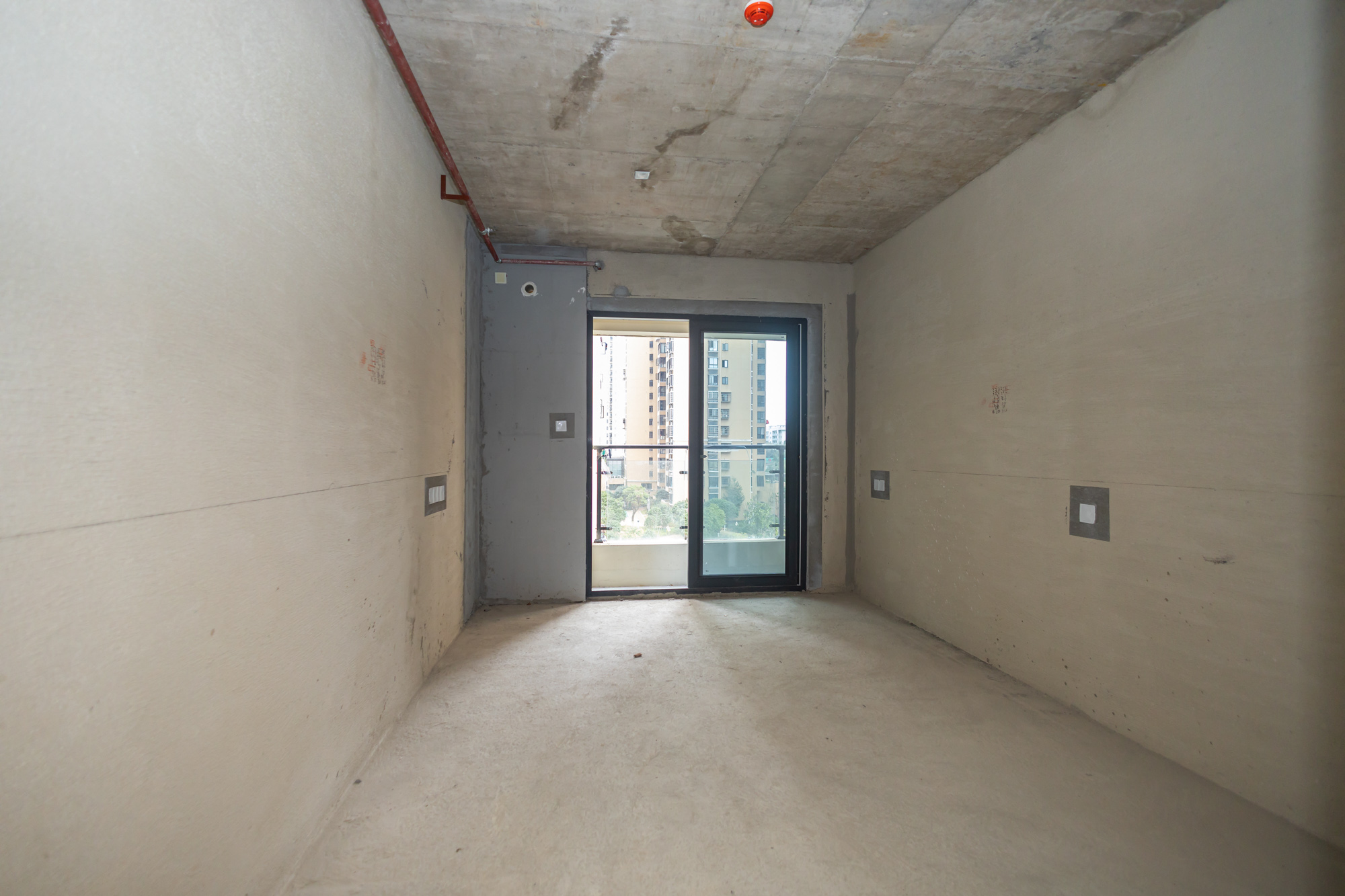 新长海漓湘悦  1室1厅1卫    22.0万 新长海漓湘悦  1室1厅1卫    22.0万客厅