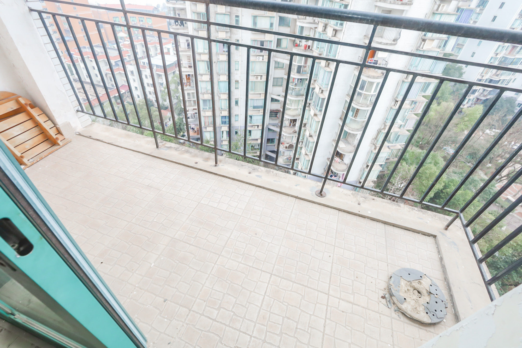 景秀江山  5室2厅3卫    200.0万阳台