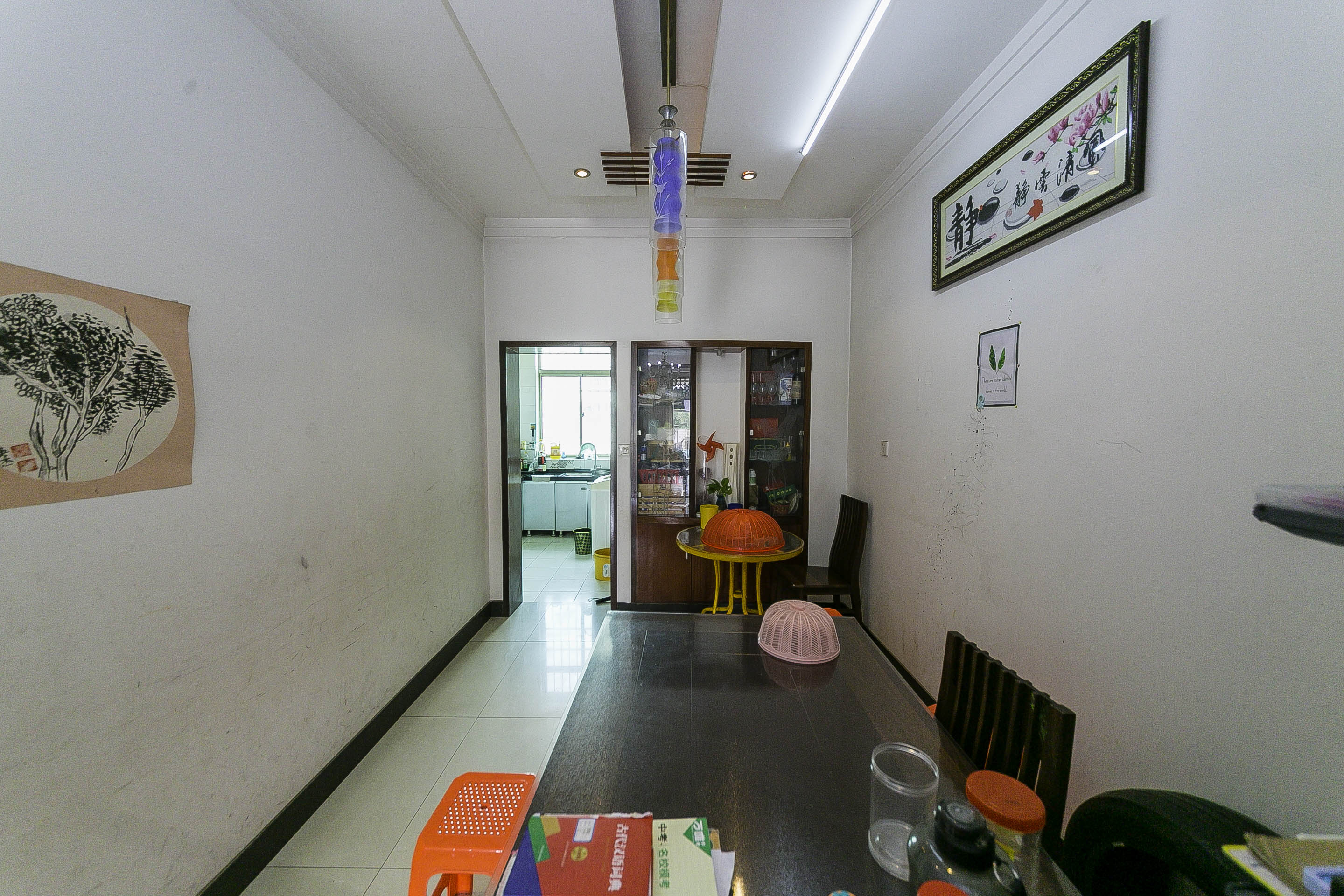 高升小区  3室2厅2卫   95.00万客厅