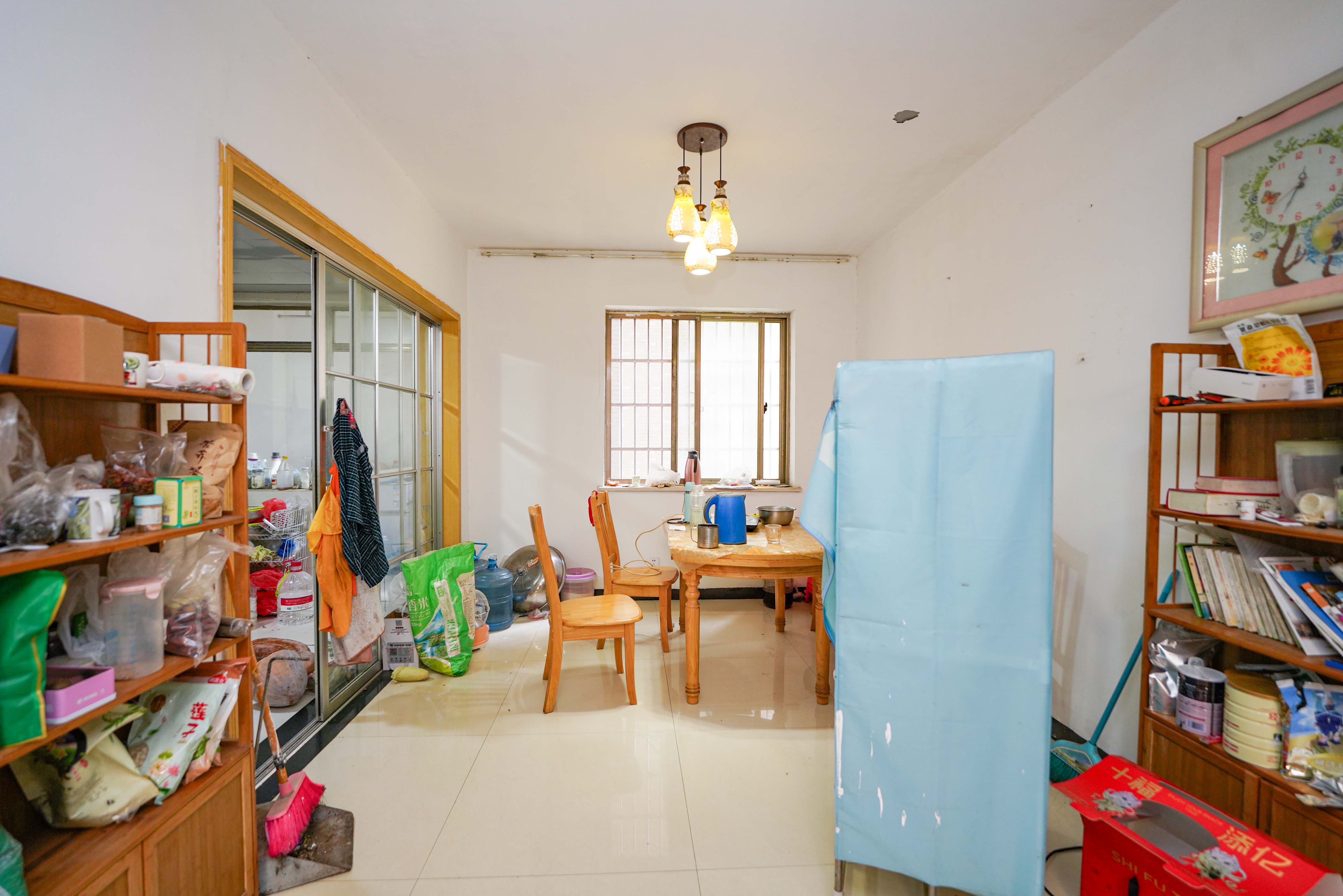 南郡明珠 4室2厅2卫 58.0万 南郡明珠 4室2厅2卫 58.0万客厅