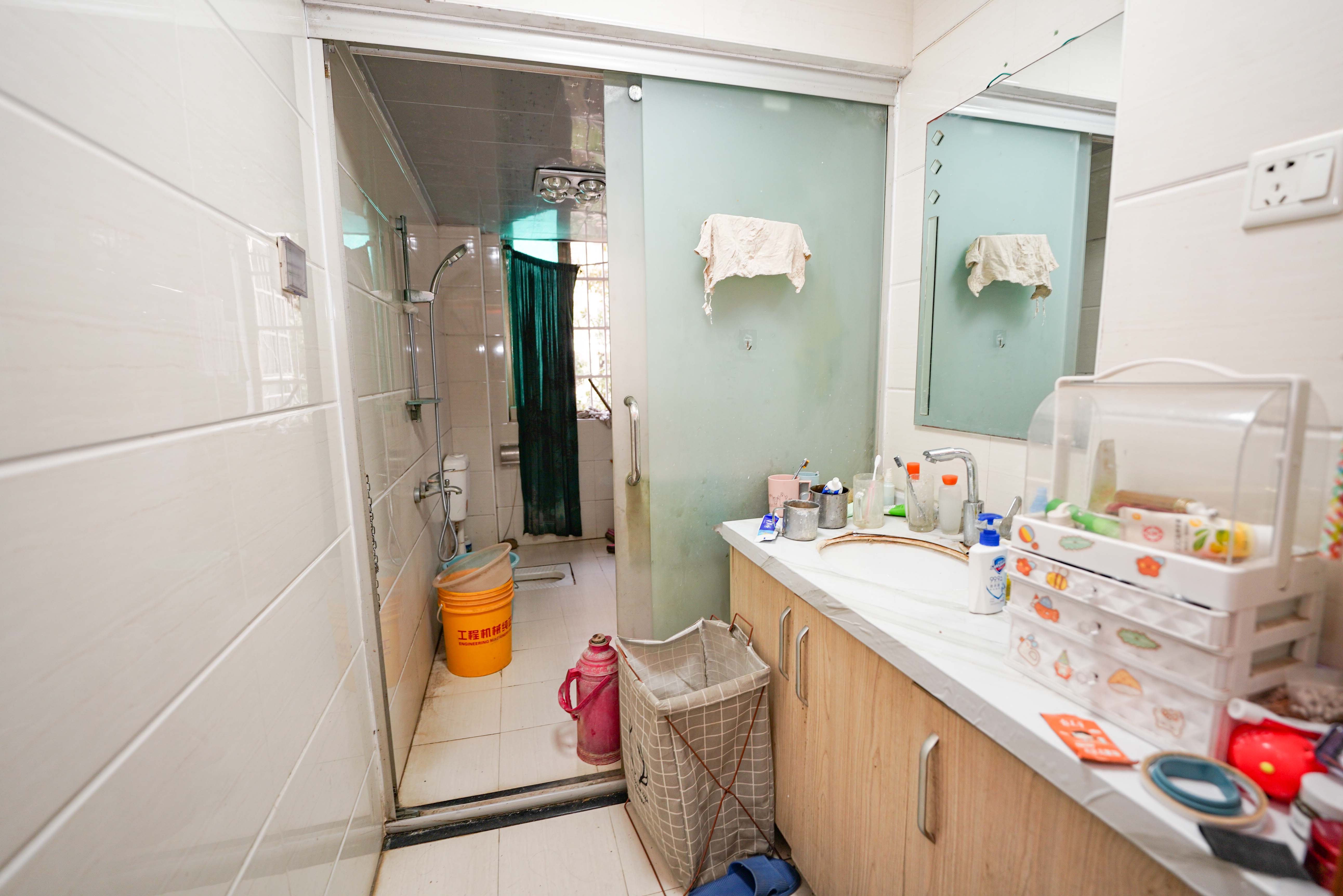 南郡明珠 4室2厅2卫 58.0万 南郡明珠 4室2厅2卫 58.0万其他