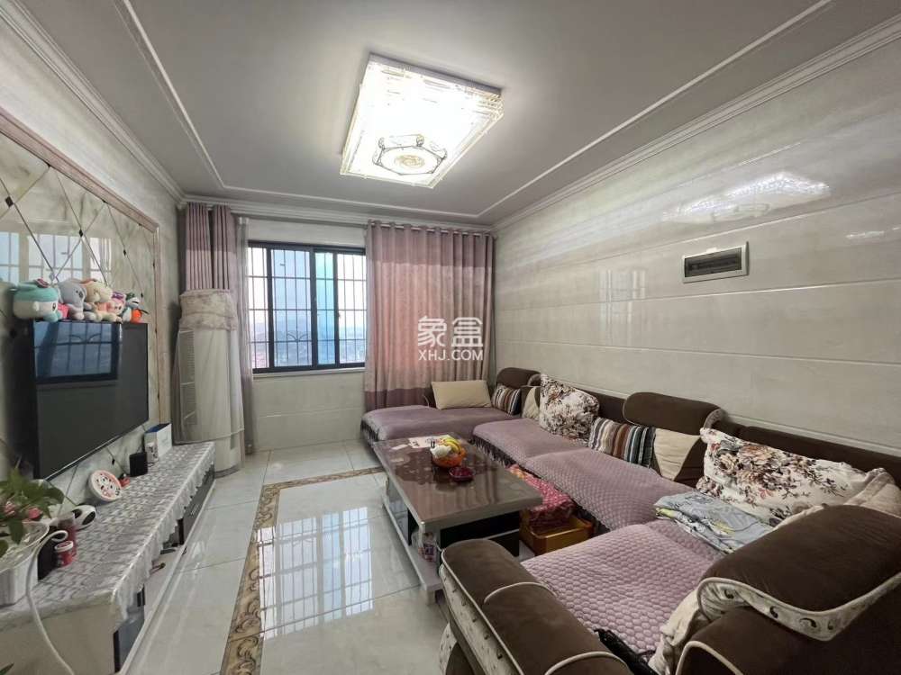 圣华名城建设北路110号  4室2厅2卫   45.80万
