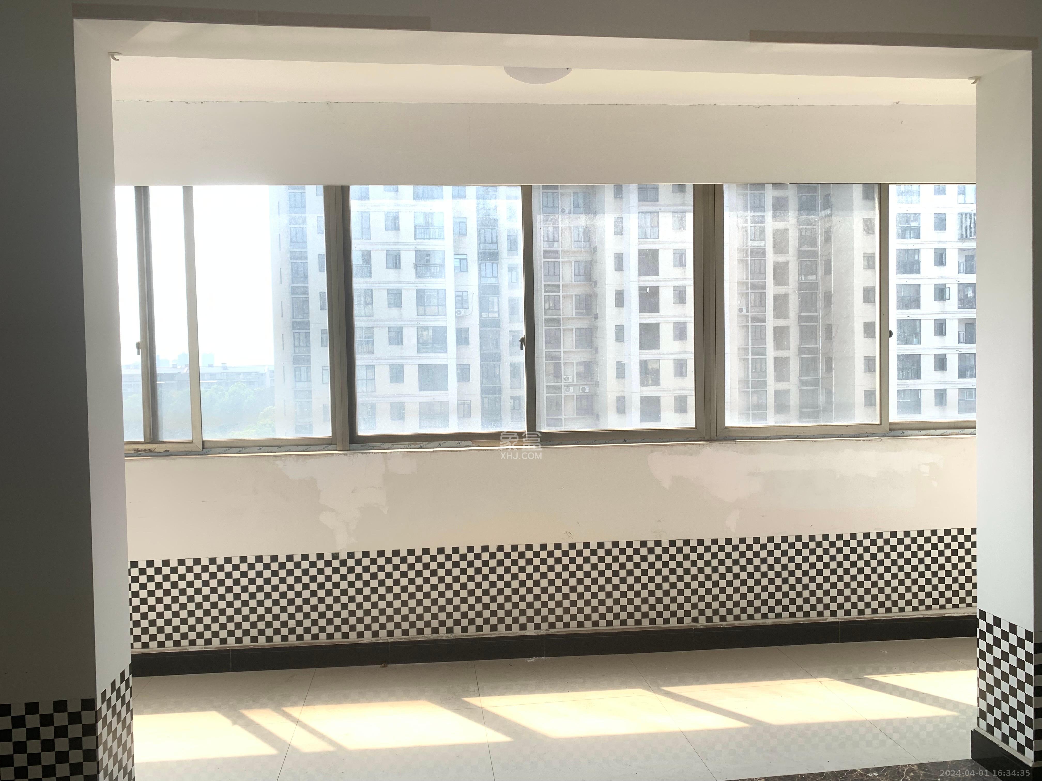 96301部队小区  3室2厅2卫   2500.00元/月室内图
