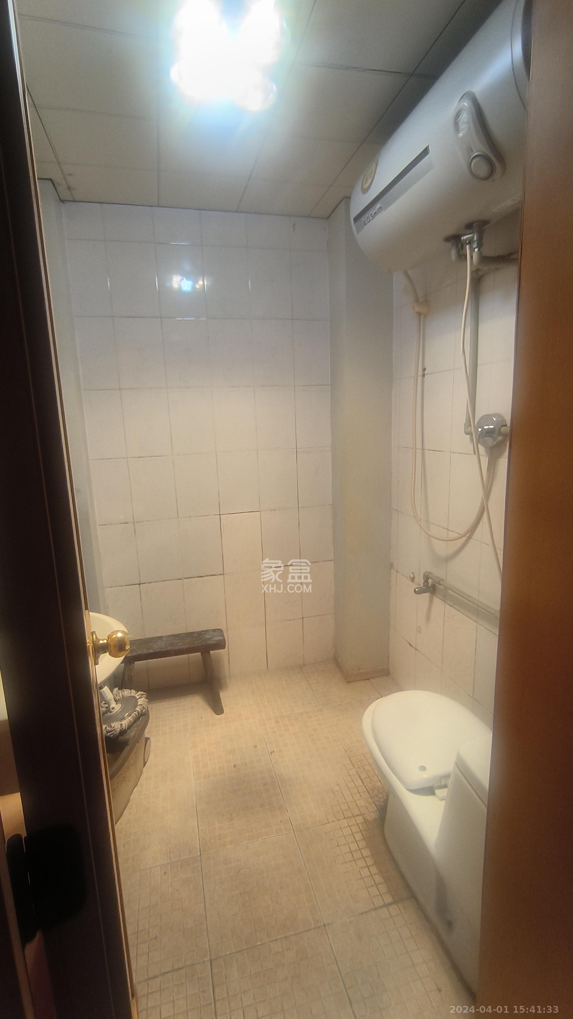 省儿童医院单位宿舍  3室2厅1卫   4000.00元/月室内图