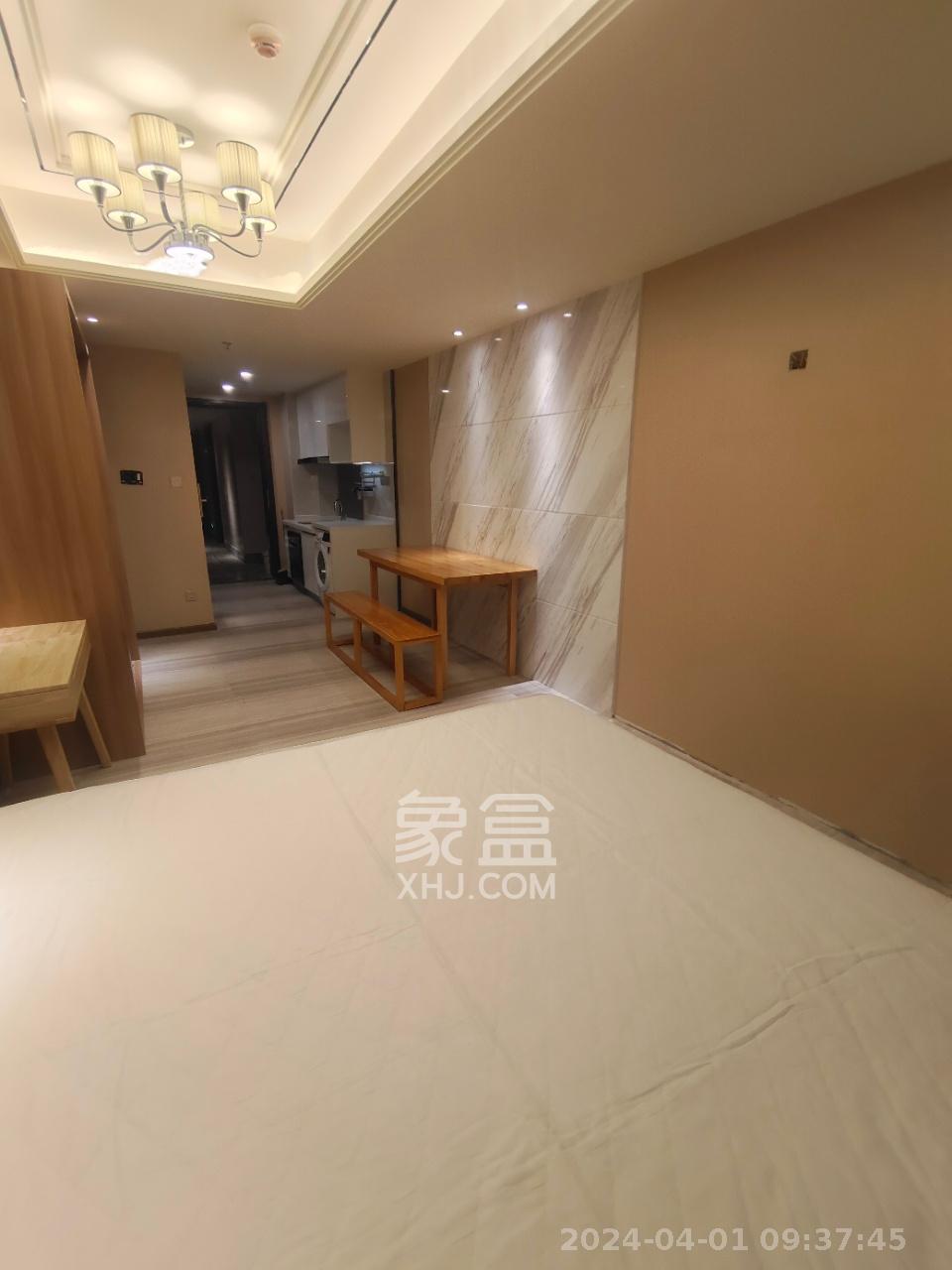 恒大誉府（融誉商业中心）  1室1厅1卫   2000.00元/月室内图