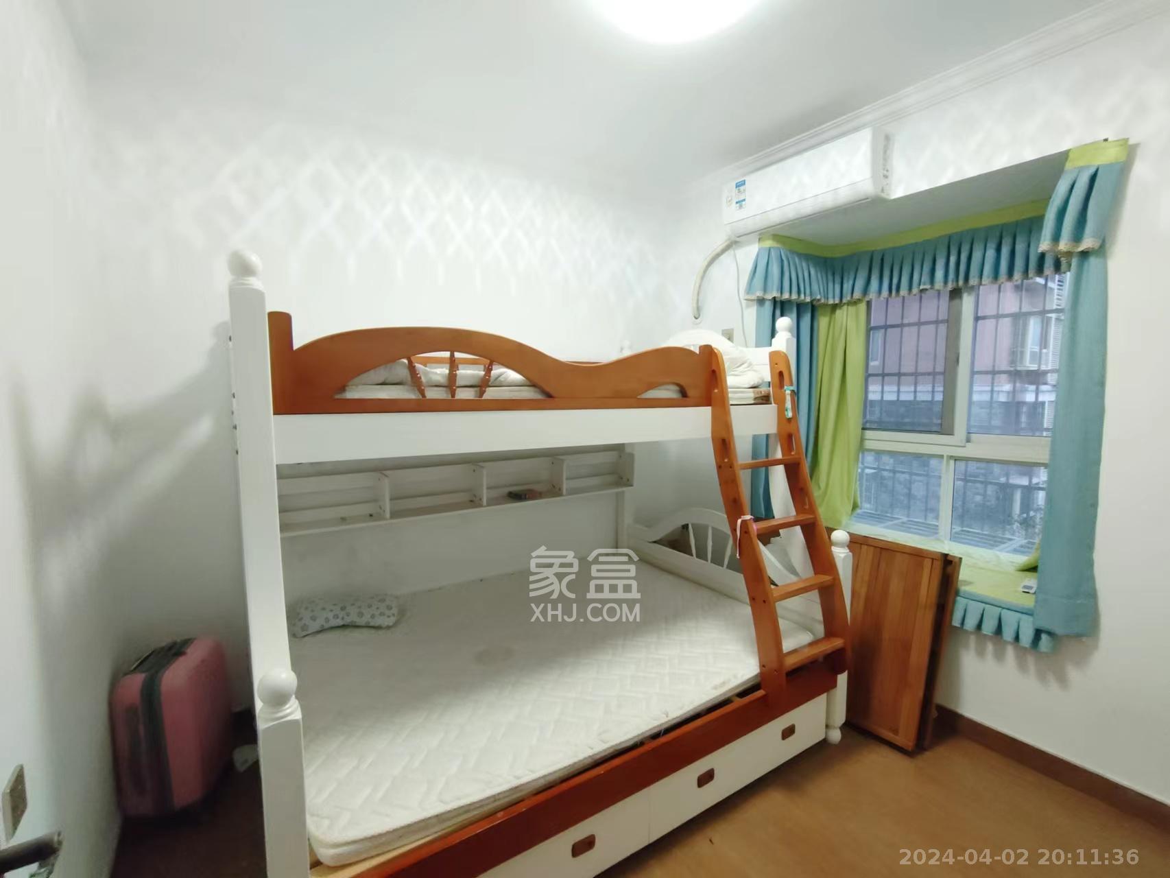 东门尚苑  3室2厅2卫   1800.00元/月室内图