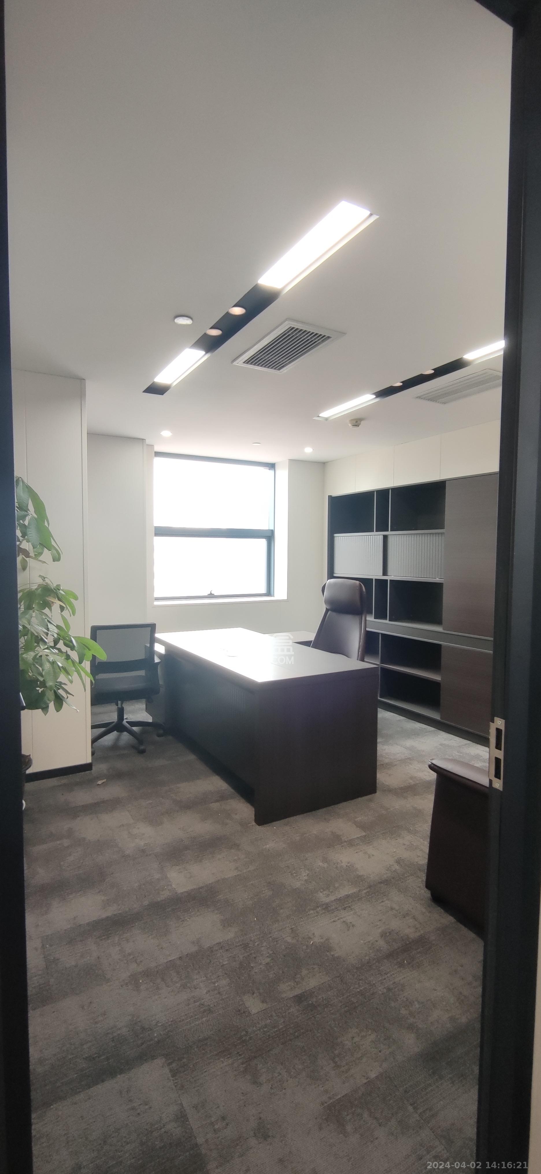 汇财中心 1室1厅1卫 15236.0元/月 汇财中心 1室1厅1卫 15236.0元/月室内图