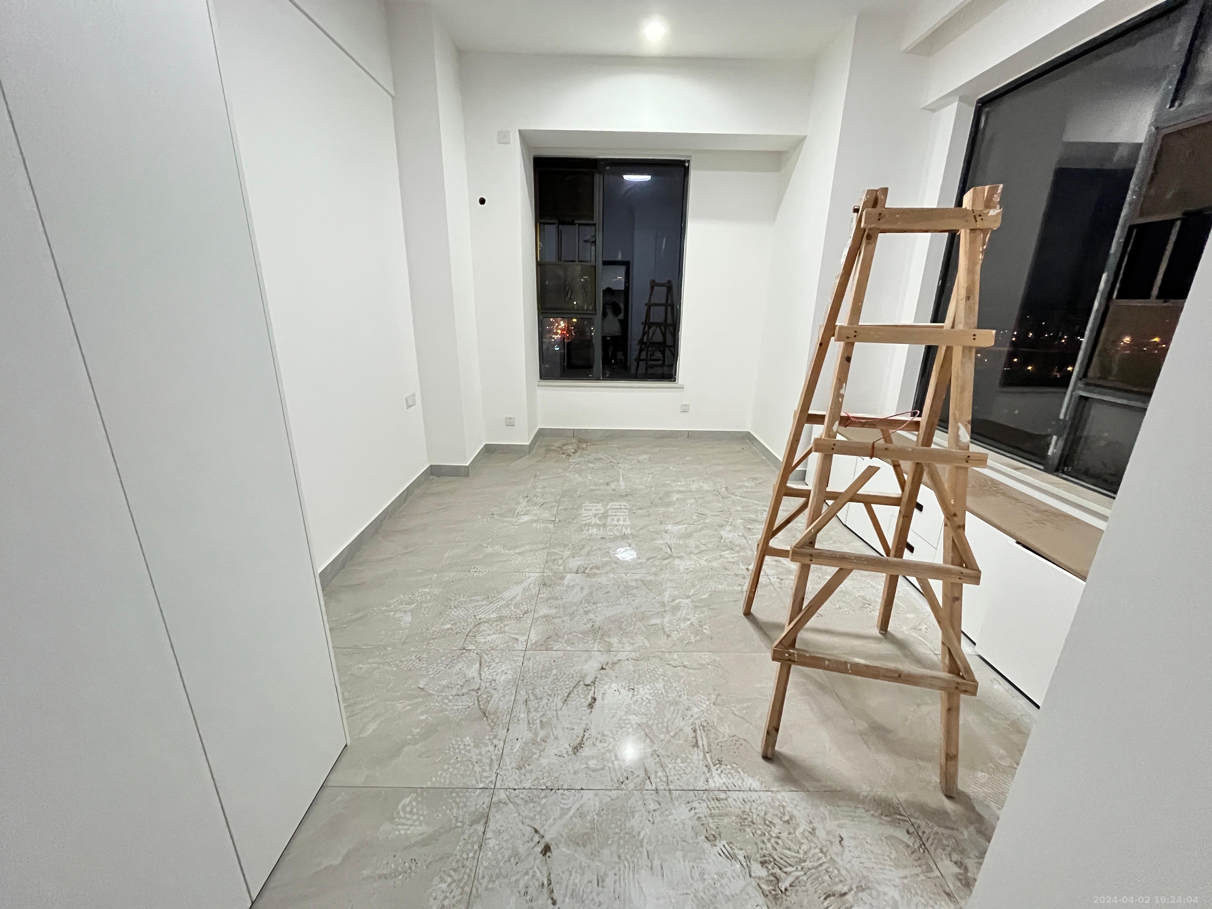 梅溪湖家居建材城  1室1厅1卫   1600.00元/月室内图1